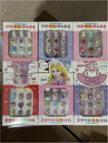 Children's nail art wearable nail plates, handcrafted wearable nail art, fresh and cute children's nail art