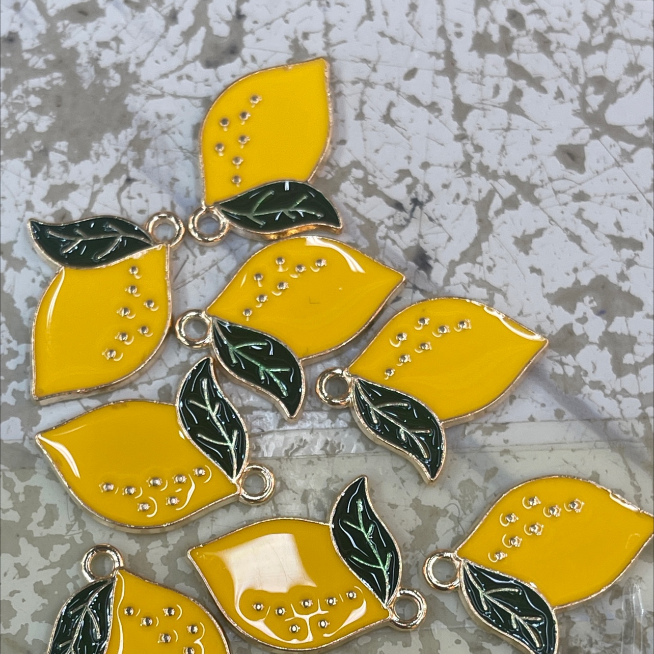 钥匙扣挂件，手链配件，项链配件，白底实物图