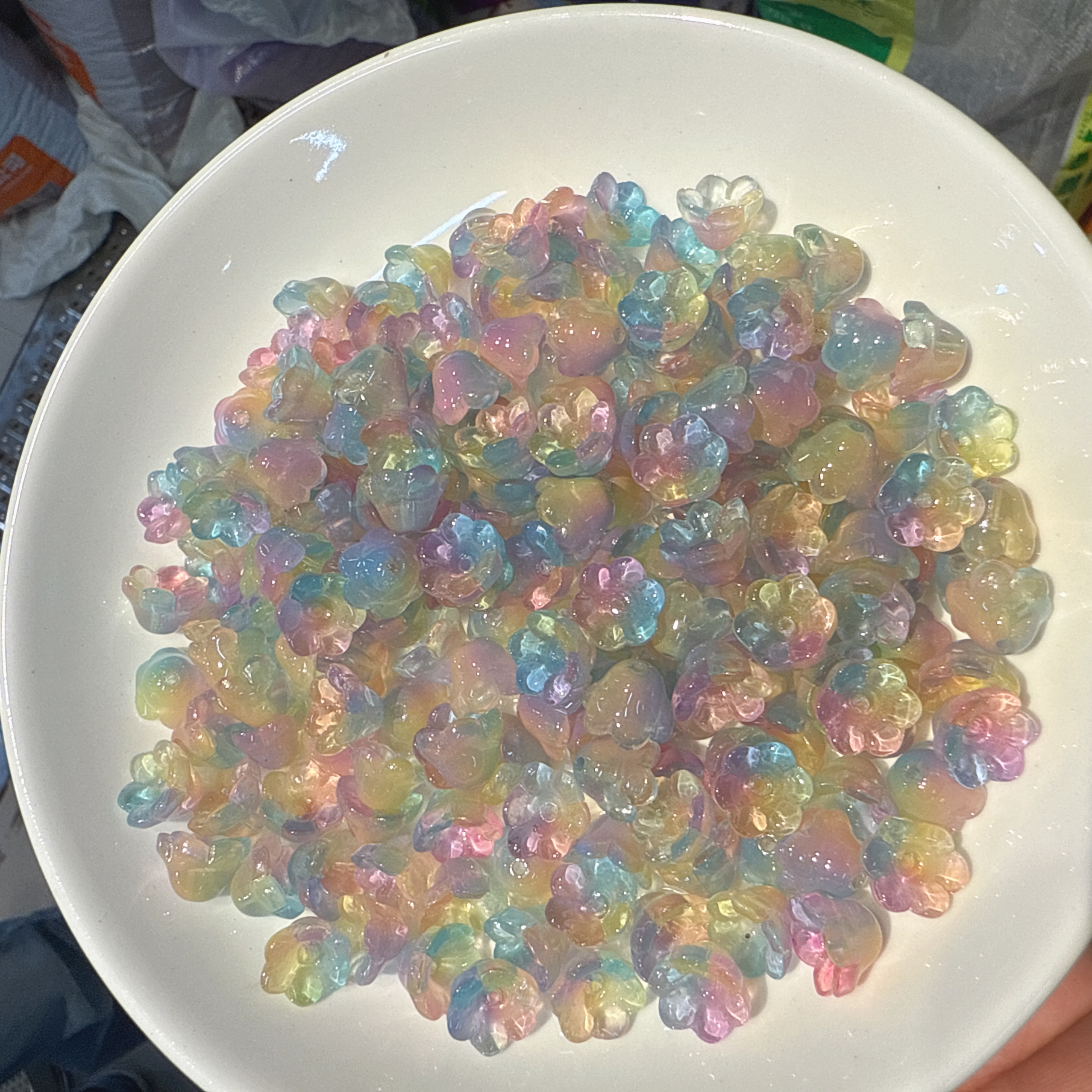 铃兰花，有各种效果和颜色的铃兰花，一直有货