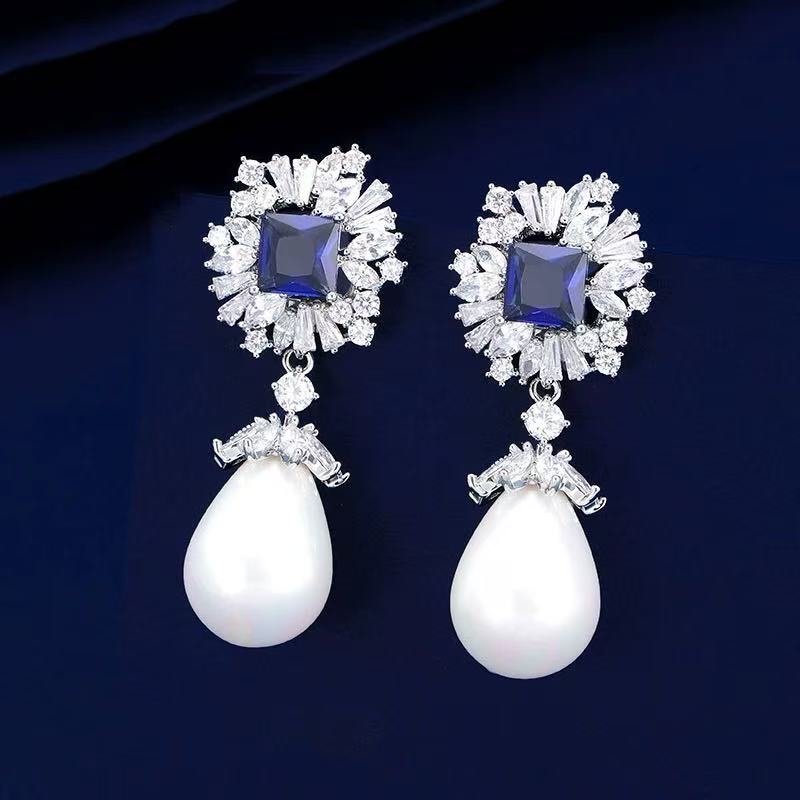Zircon's 2026 new collection features trendy, fashionable, exquisite and elegant earrings and stud earrings. The blue pearl stud earrings, four-prong stud accessories, ccb pierced stud earrings, stud accessories, stud accessories, stud accessories, stud accessories, are fashionable and elegant details Picture