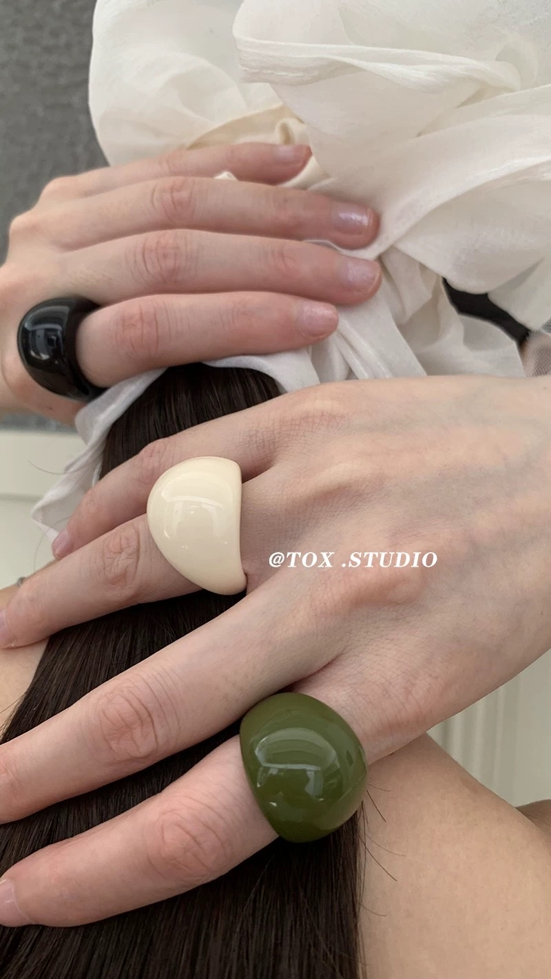 韩国博主同款椭圆透明树脂戒指女个性简约时尚气质百搭指环戒子