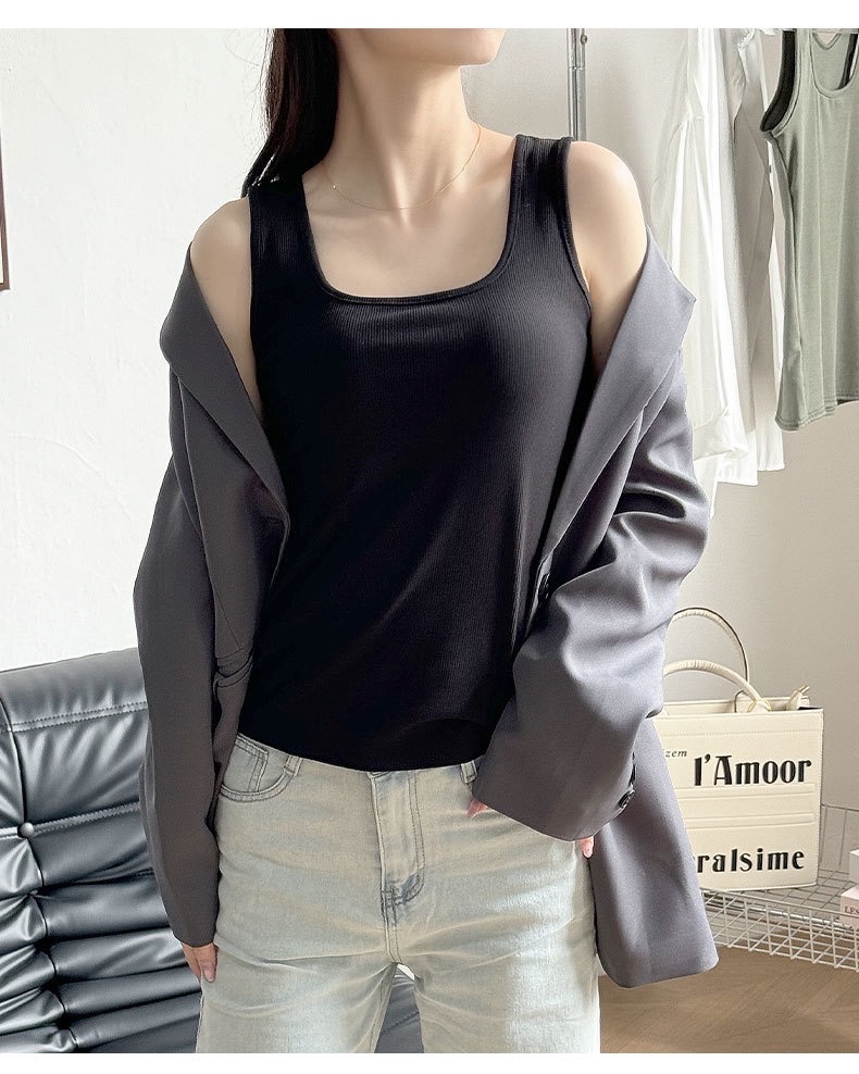 The new spring and summer threaded women's vest is a versatile top that can be worn as an inner or outer layer for women detail image 16