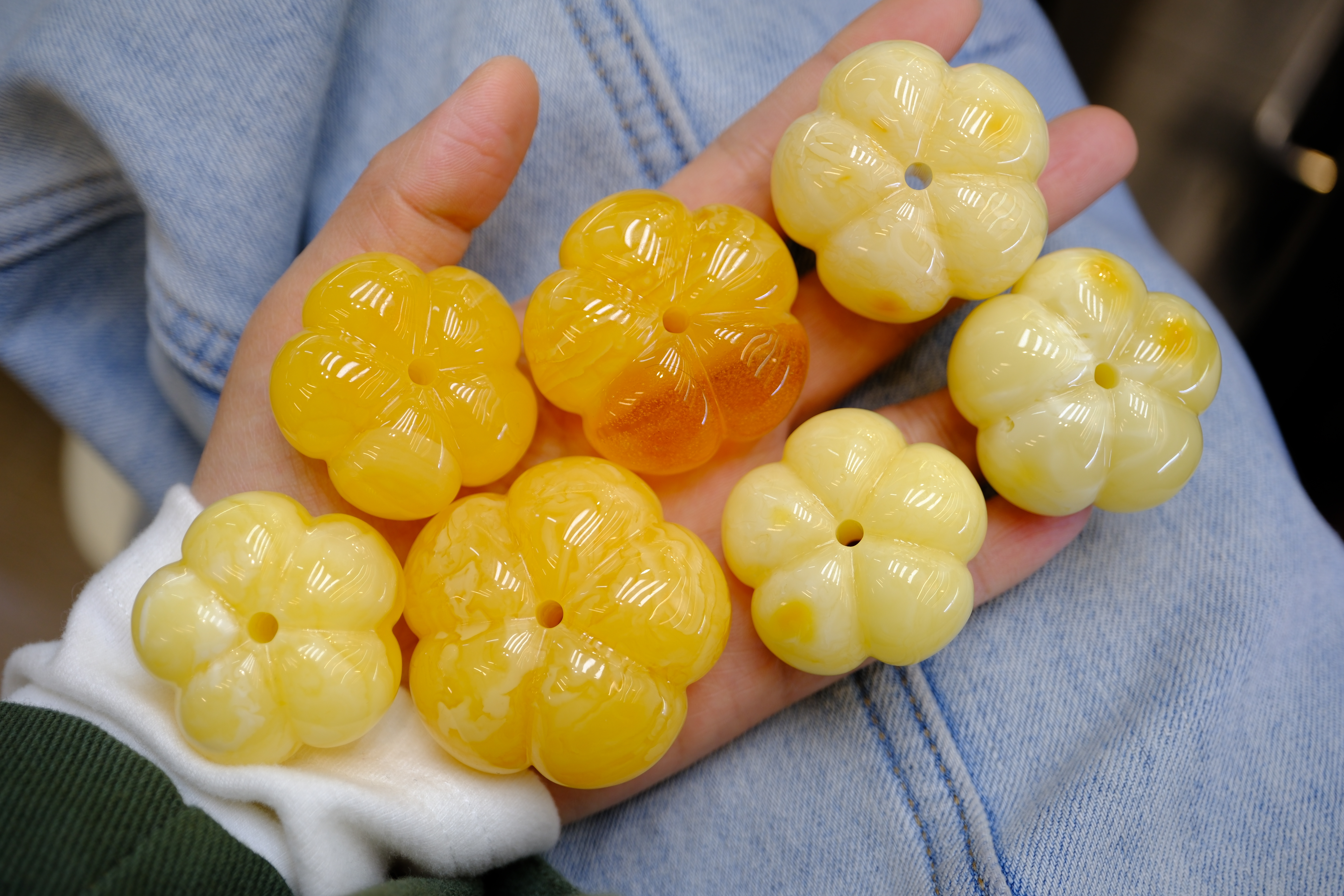 天然蜜蜡五瓣花吊坠项链首饰珠宝珠宝玄学翡翠玉手镯首饰琥珀蜜蜡详情图2