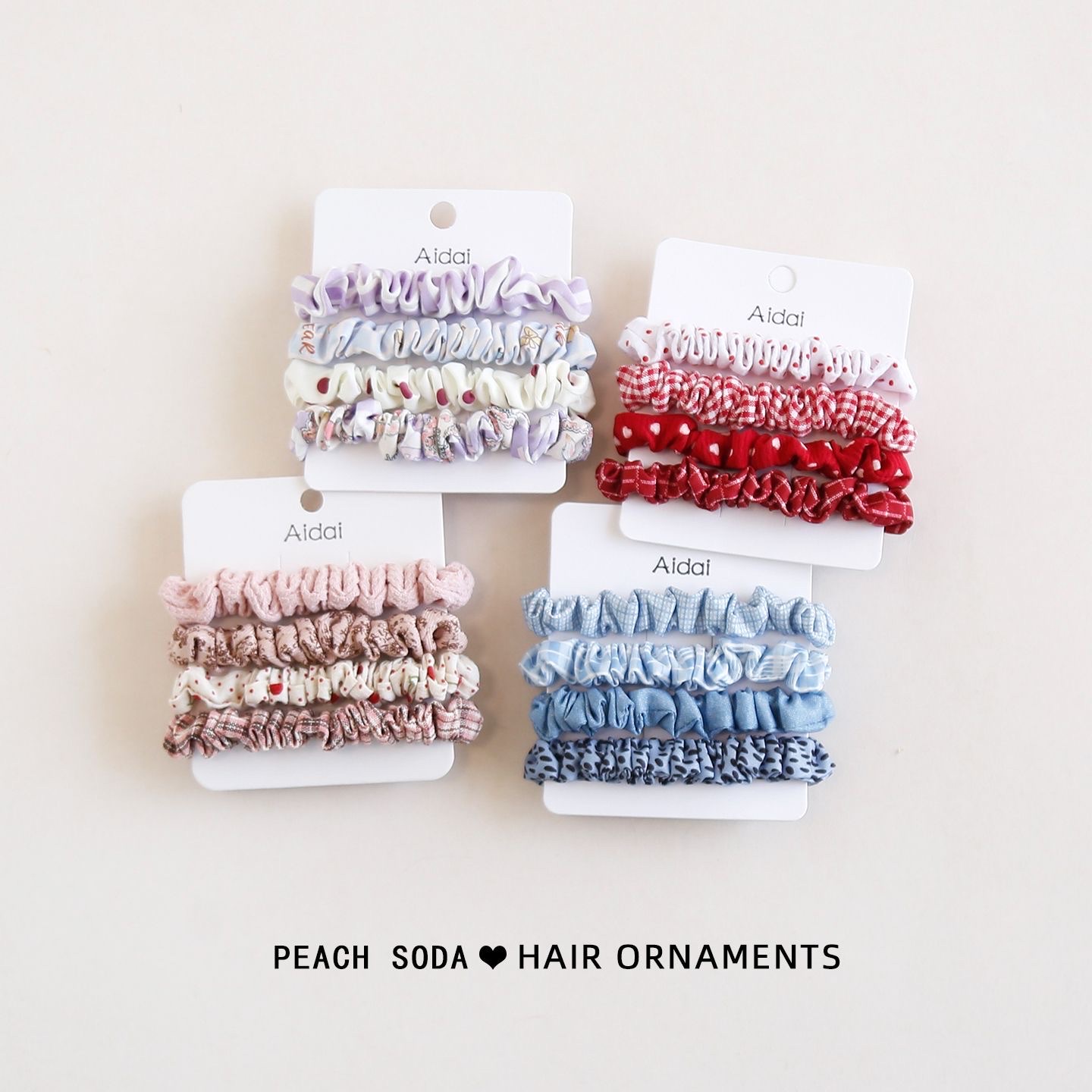 Four pieces in a pack! Simple checkered fabric hair bands, small intestine bands, high-elasticity leather band hair ties, daily sweet hair ties details Picture