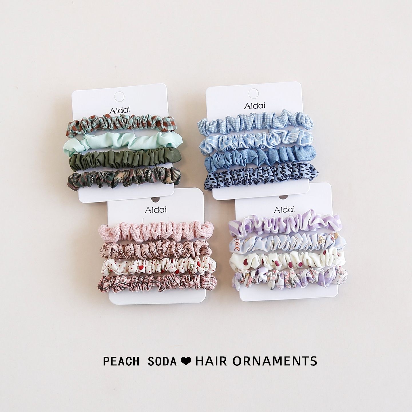 Four pieces in a pack! Simple checkered fabric hair bands, small intestine bands, high-elasticity leather band hair ties, daily sweet hair ties Specification image
