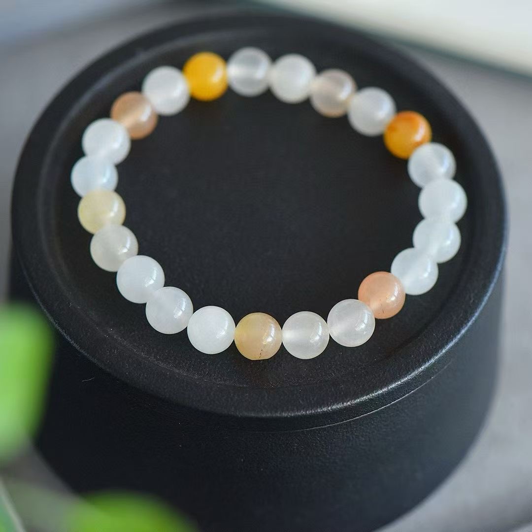 Xinjiang Golden Thread Jade multi-treasure bracelet for women, Gobi colorful jade single-loop bracelet for women, jewelry bracelet, cultural play bracelet, crystal bracelet Application Scenario