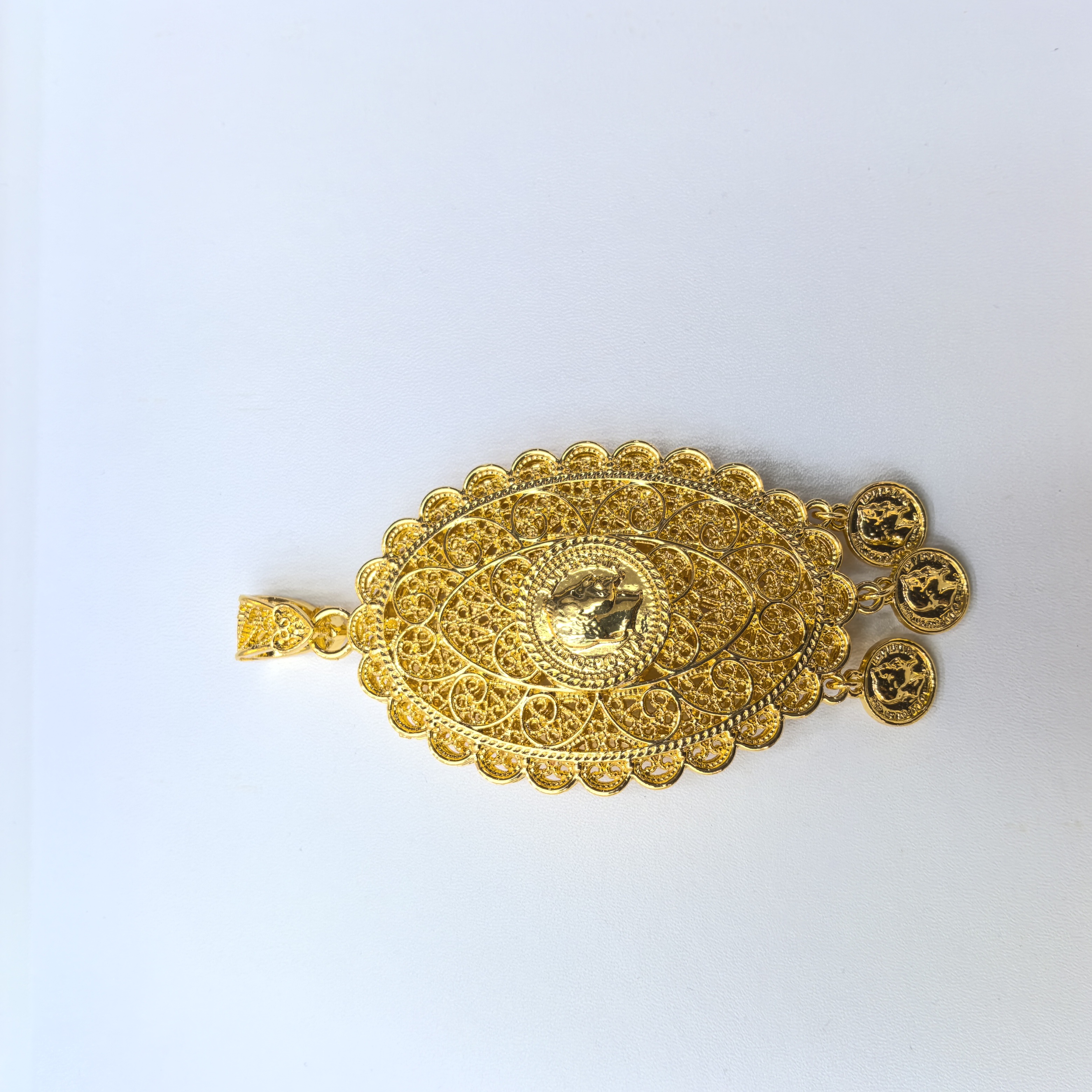 中东奢华宴会流行女款镂空吊坠