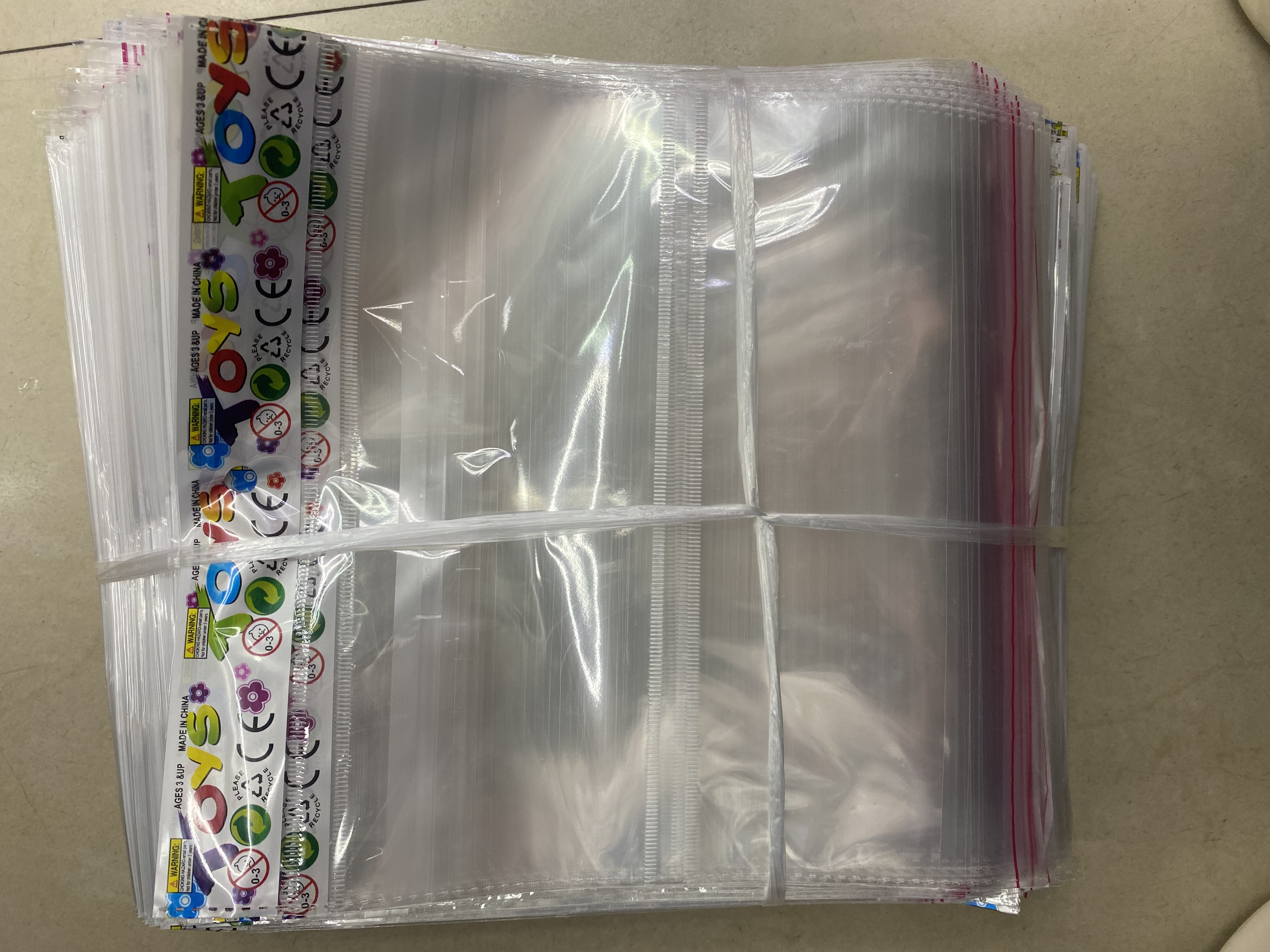 White To Y S toy card head, with openings on both sides, inverted seal and side seal can all be customized detail image 3