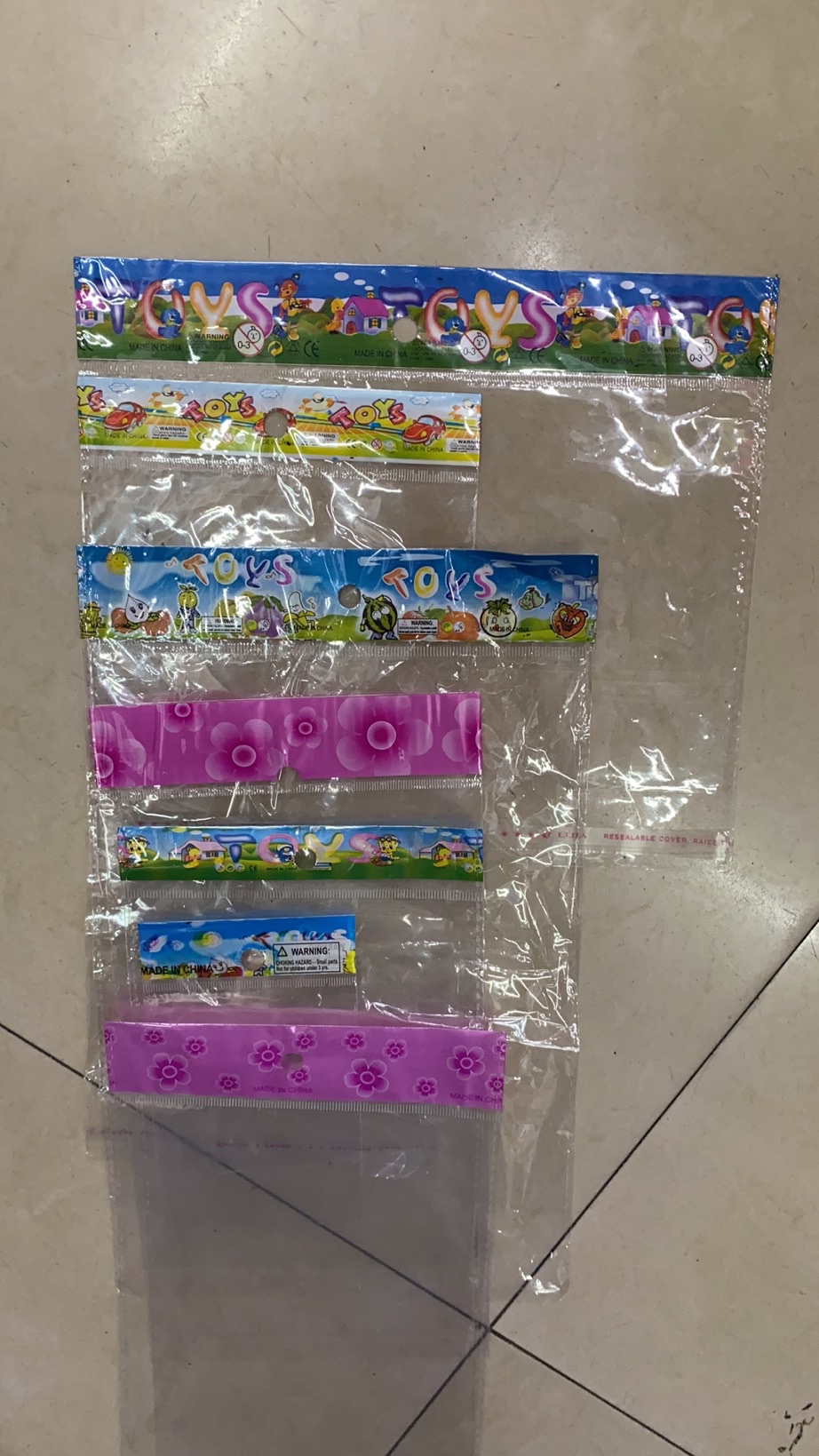 Three-sided sealed pearlescent film bag, custom-made according to sample, 7x10. There are many sizes available, including 8x11, 9x12, 10x1, 3, and 11x15. The styles are diverse and varied detail image 9