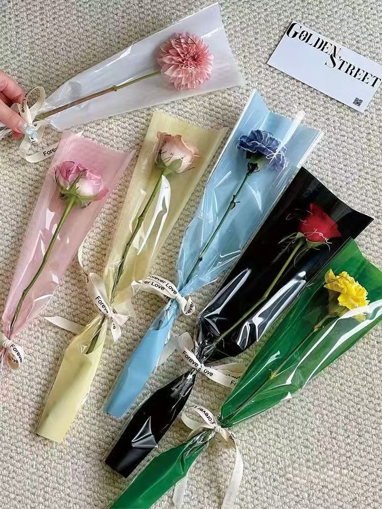 Pengfa Packaging Factory Store offers you single transparent flower arrangement bags for Teachers' Day, rose bouquets, flower bags, fresh flower packaging paper materials, floral art, single waterproof transparent triangular bags for fresh flowers, OP detail image 2