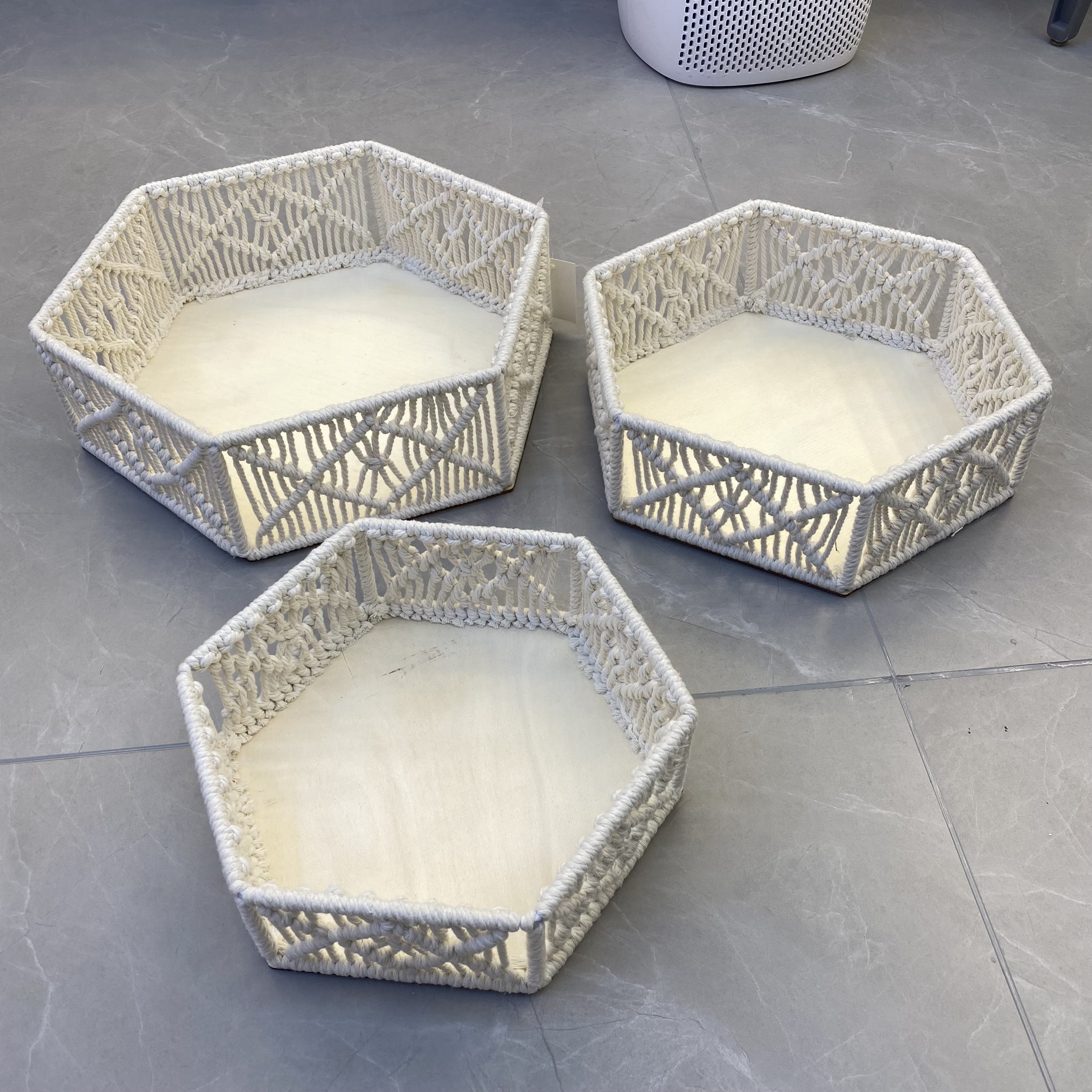 手工编织天然材质环保收纳筐 拍摄道具 郁金香扭扭棒生态瓶苔藓竹编工艺品罐头植物竹编花篮白底实物图