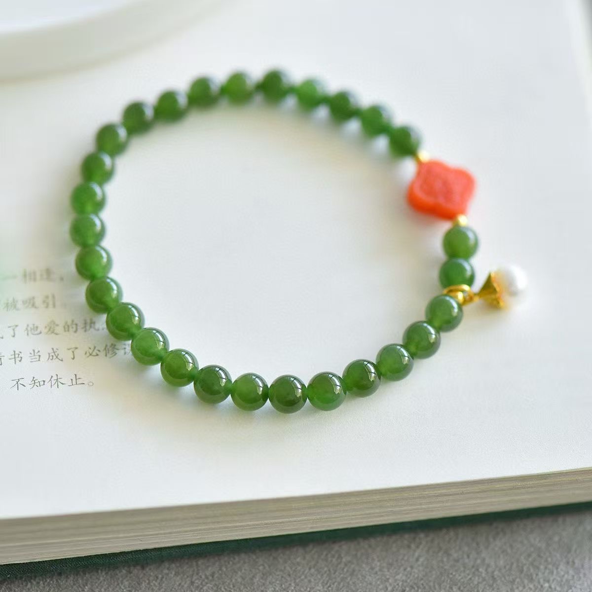 Original design natural Hetian jade single-loop bracelet for women, paired with Baoshan Nan Hong CAI Fu Bracelet s925 silver jewelry bracelet Specification image