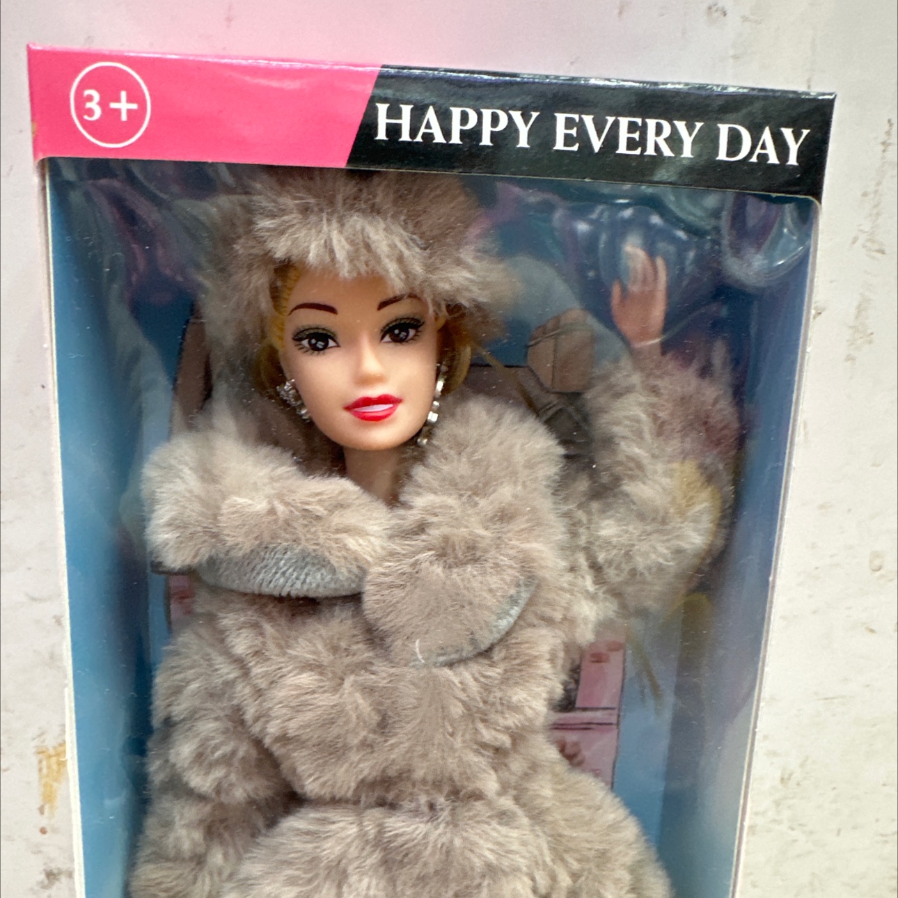 新冬款毛衣娃娃。手关节可动。加耳环产品图