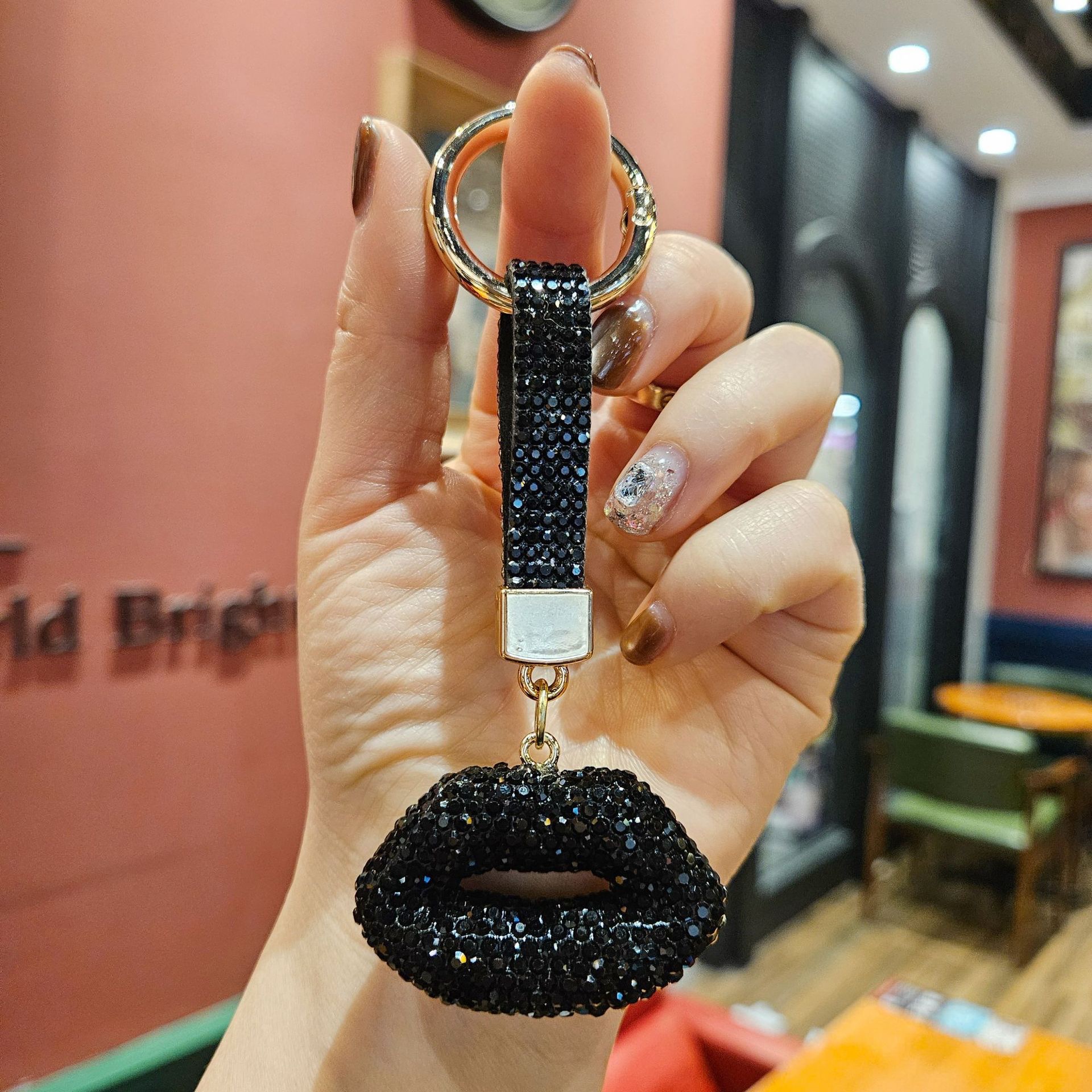 Lip water diamond keychain pendant, doll pendant, cute little gift, keychain, bag pendant, pendant detail image 4