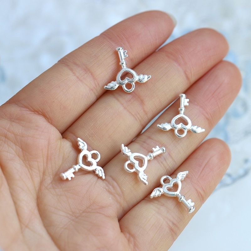 Alloy bright silver double-sided small heart key pendant necklace earrings diy jewelry accessories Specification image