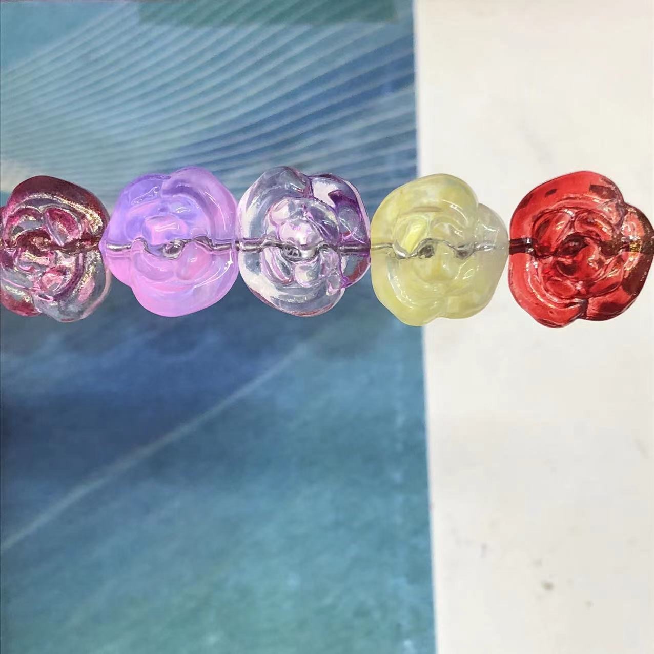 Domestic glass 13*14 horizontal hole rose and camellia flower handmade bracelet necklace DIY material hairpin tassel accessories