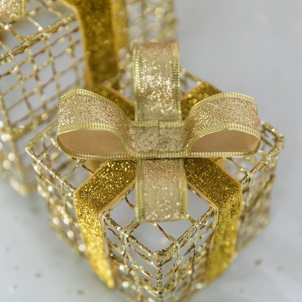 Christmas ironwork luminous gift box three-piece set, hotel and shopping mall decoration, gift box, display item, scene arrangement detail image 5