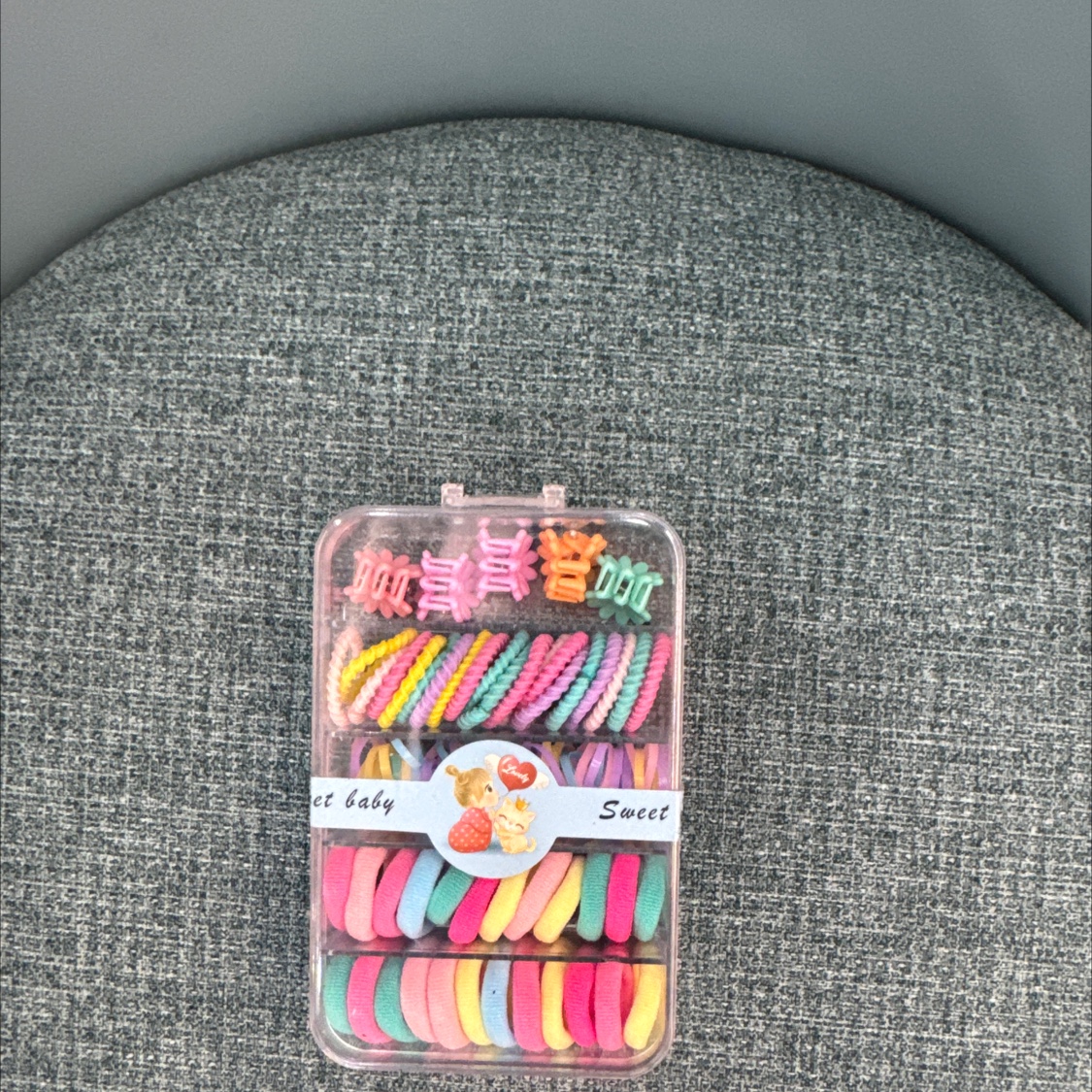Korean-style patchwork hair accessory, ladies' hair tie, leather band and hair band combination, fashionable, versatile and simple style headwear Application Scenario