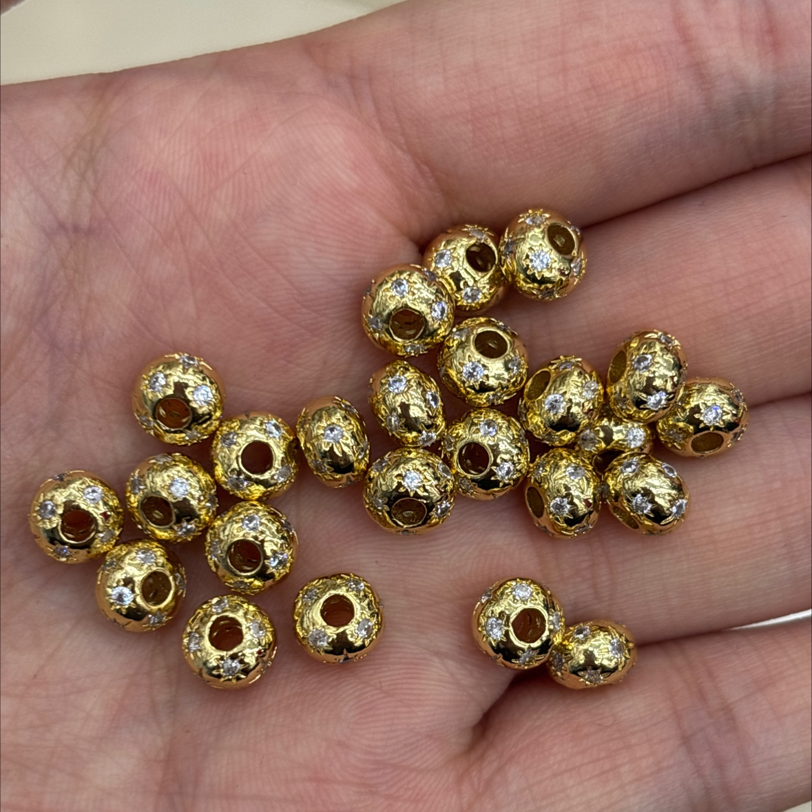 手串珠子配件、铜镀18k厚银配件、天然石手串配件、珍珠手串配件白底实物图