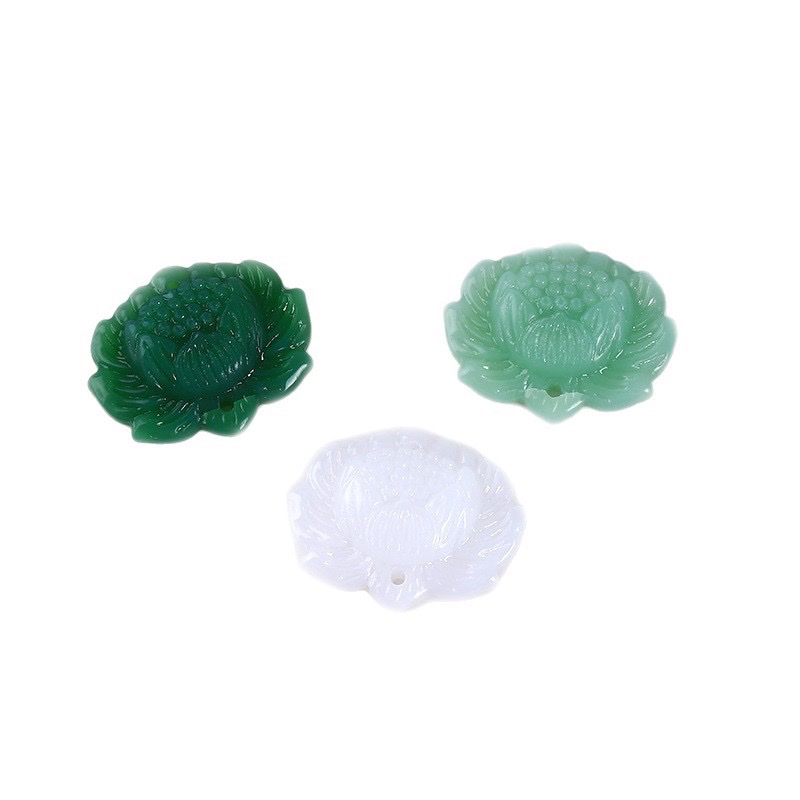 Street stall goods 25 single-hole and double-hole imitation jade crystal glass white jade lotus pendants, men's and women's jade pendants, car hanging accessories Specification image