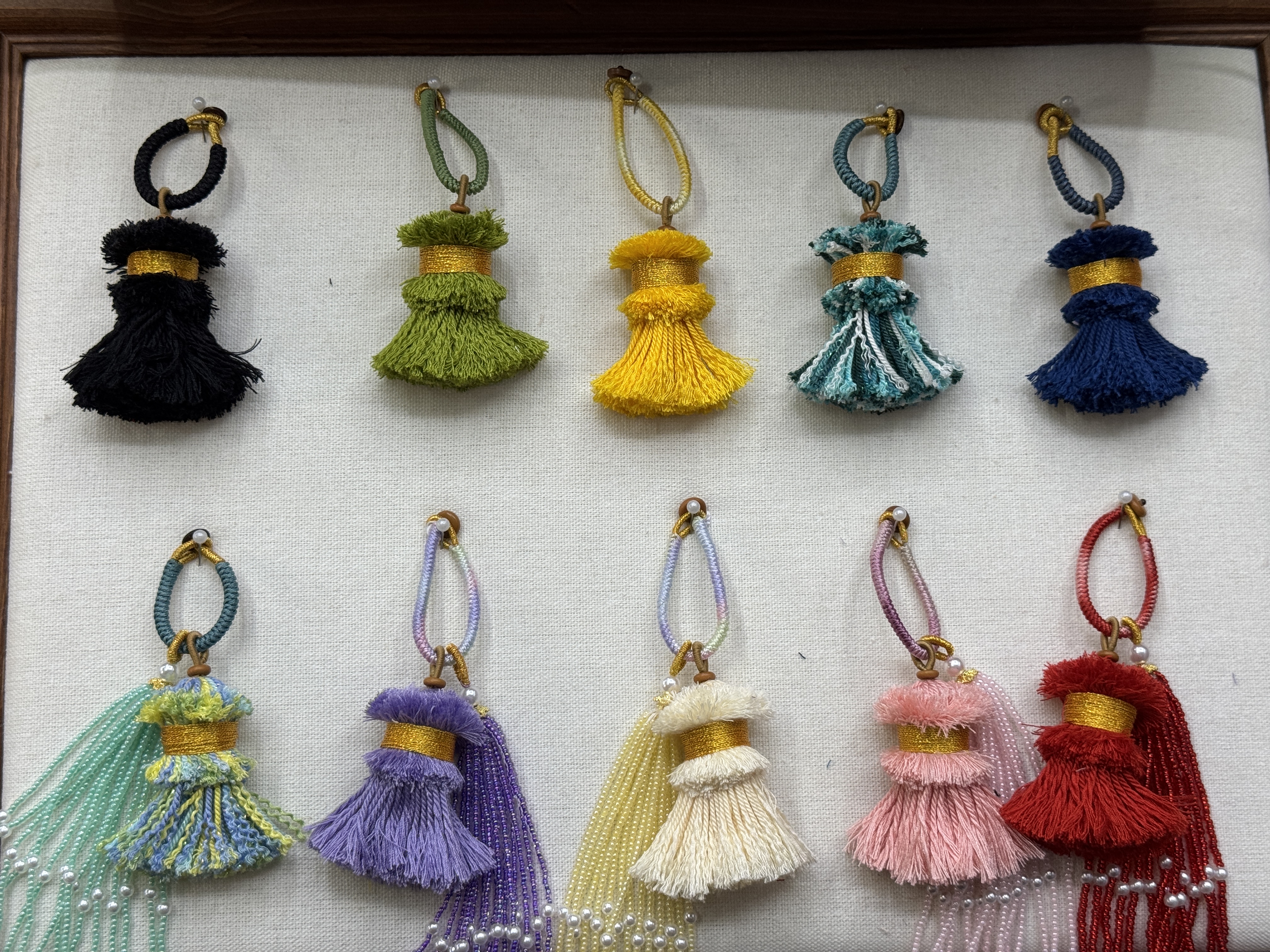 Oil-dripping handcrafted zircon jade pendant, asymmetrical butterfly small accessory tassel Specification image