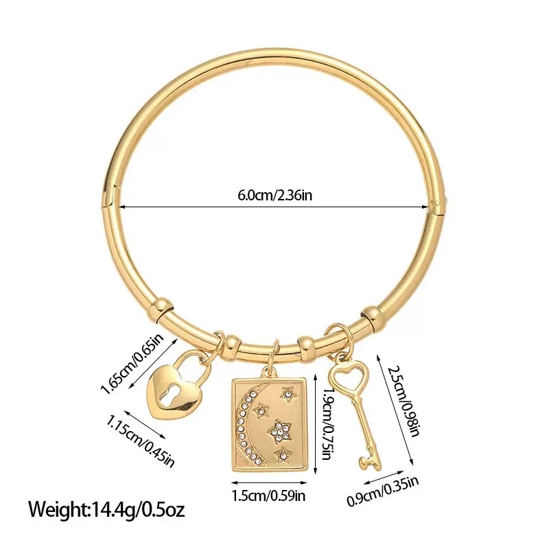 Alloy fashionable, trendy, casual and individual jewelry design: simple and elegant, with a refined and intellectual temperament. Bracelet accessories: Gold bracelet Application Scenario