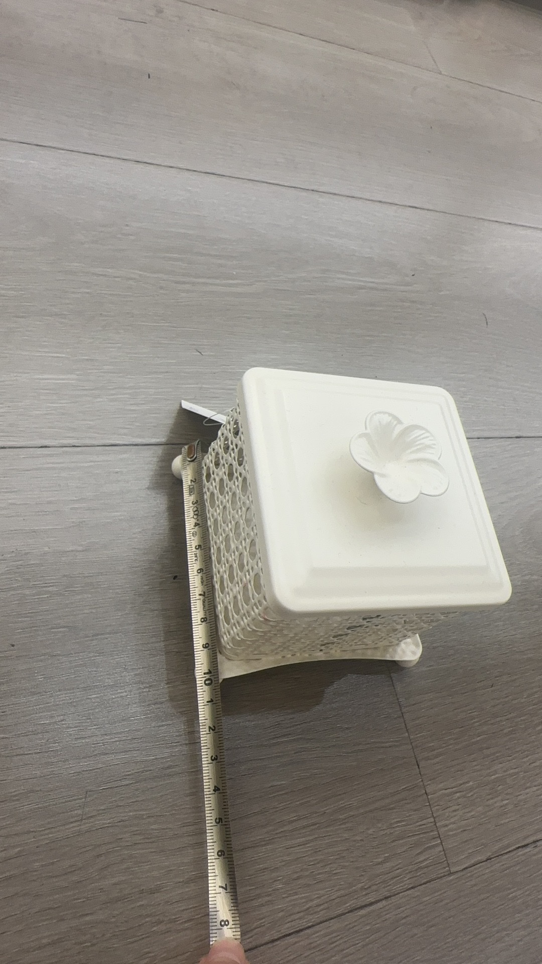 铁艺工艺品烛台中东风格白色家居装饰，糖果盒可定制家具摆件多种款式铁制工艺品产品图