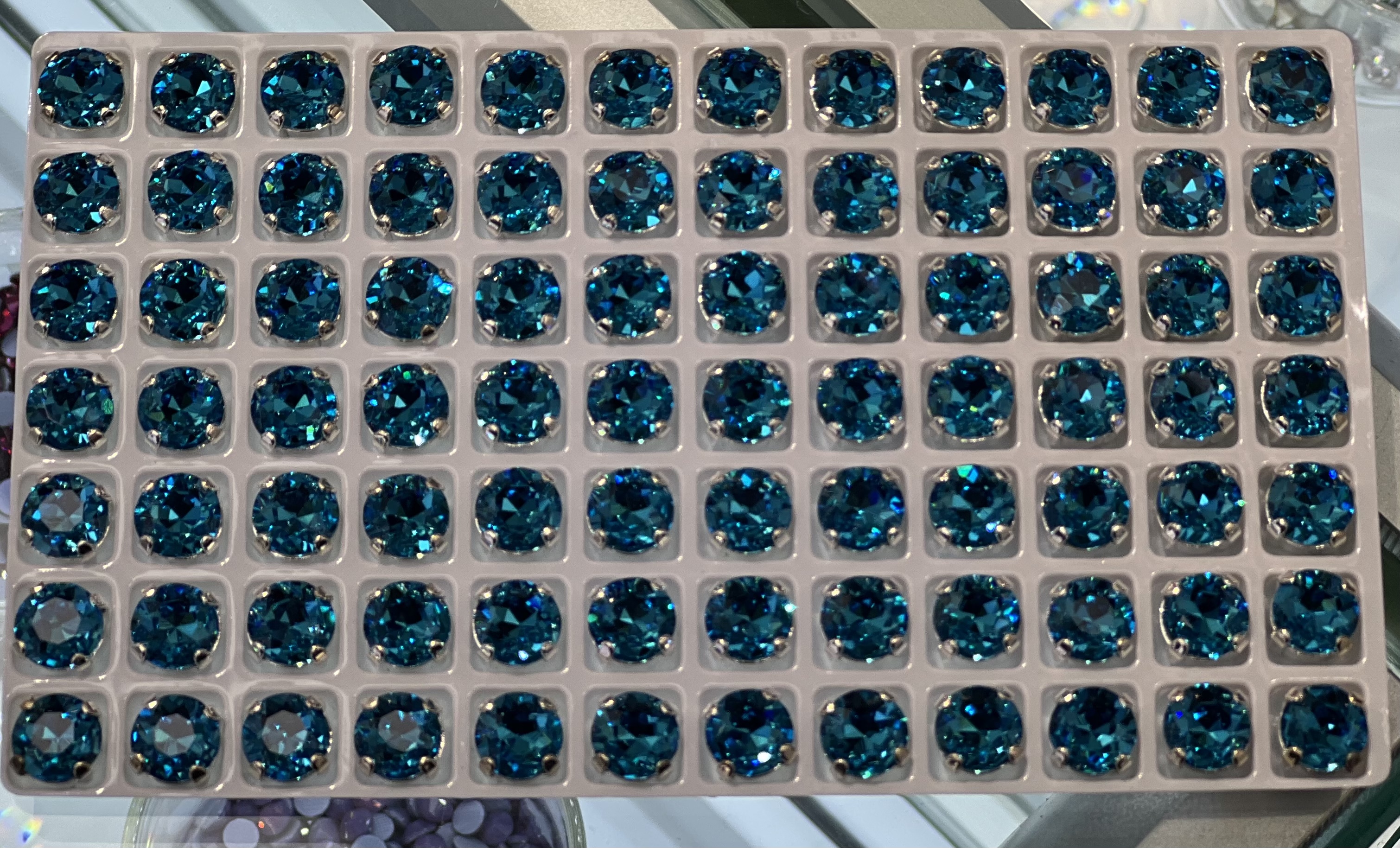 DIY handmade jewelry accessories, super shiny multi-color pointed-bottom claw diamond, high-gloss colored diamond jewelry accessories DIY