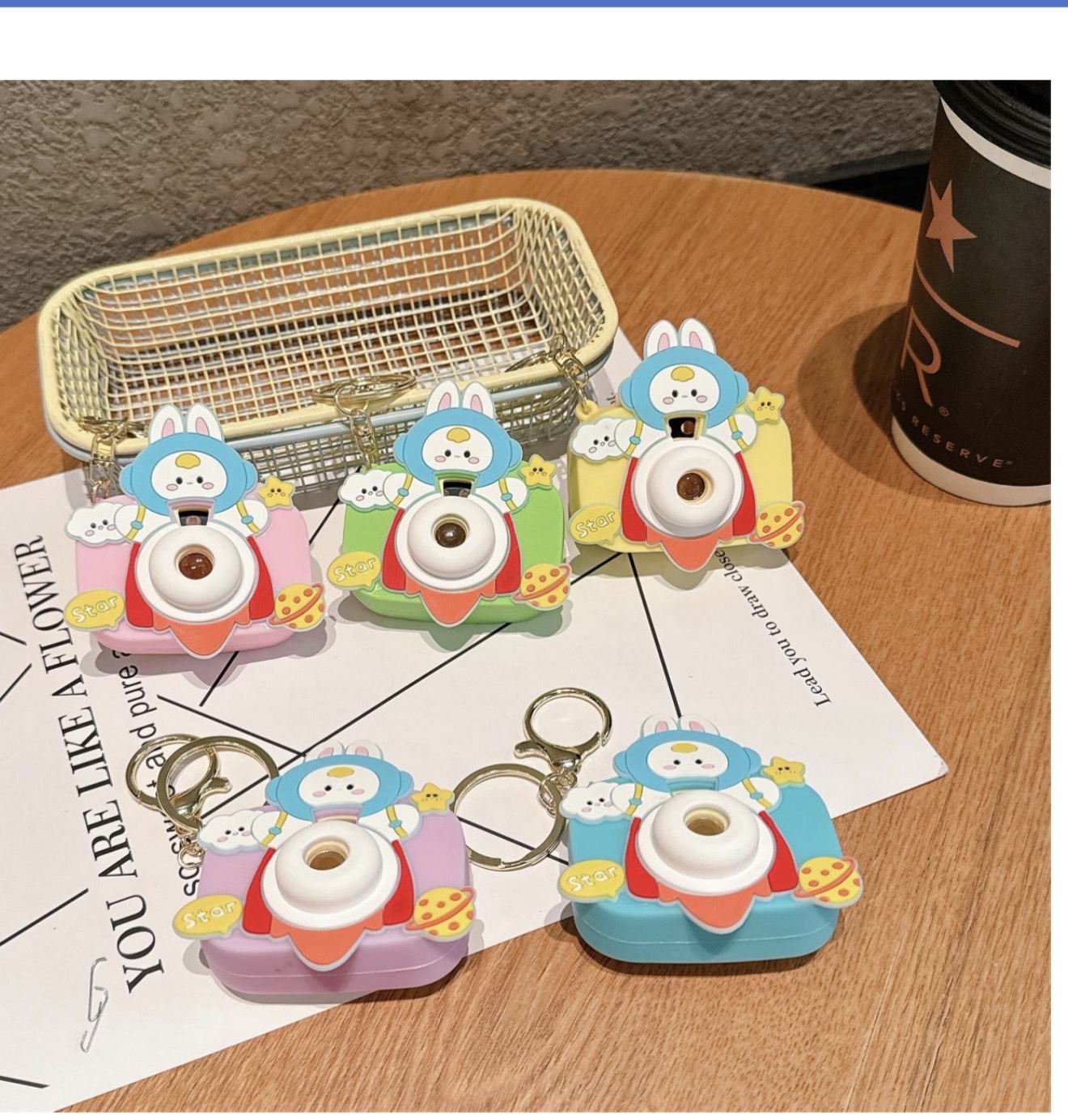 卡通系列钥匙扣投影相机多功能装饰挂件钥匙扣玩具