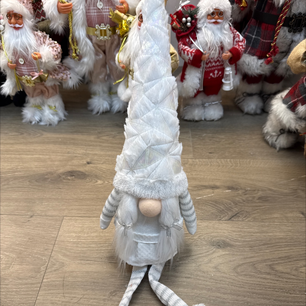 Faceless Old man, Santa Claus, Christmas wreath ring, Christmas wreath gift box, Christmas supplies, Christmas supplies thumbnail