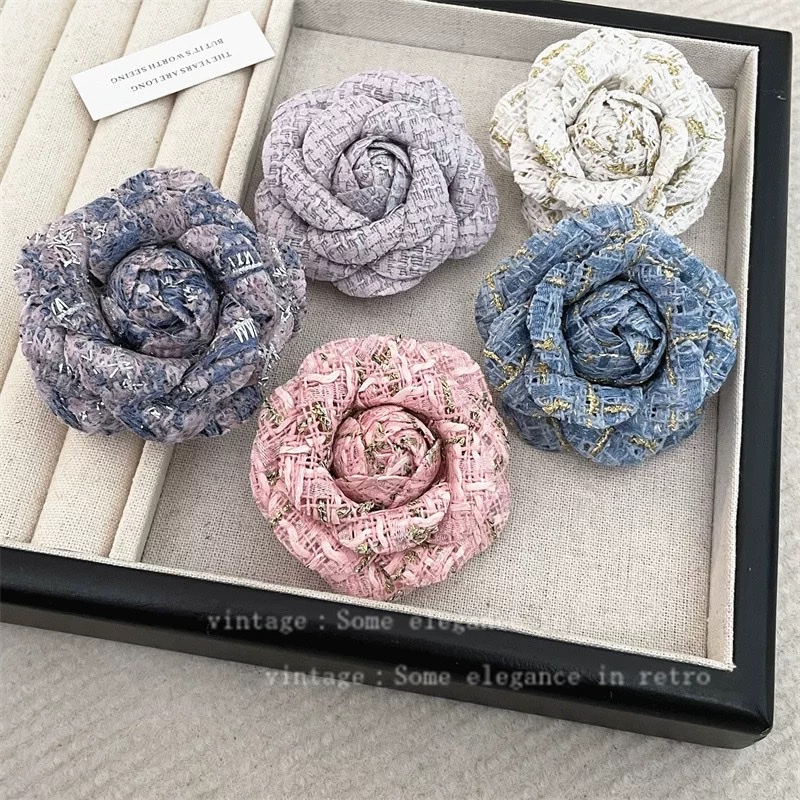 春夏新款高端小香风定型花朵山茶花饰品胸花胸针详情图2