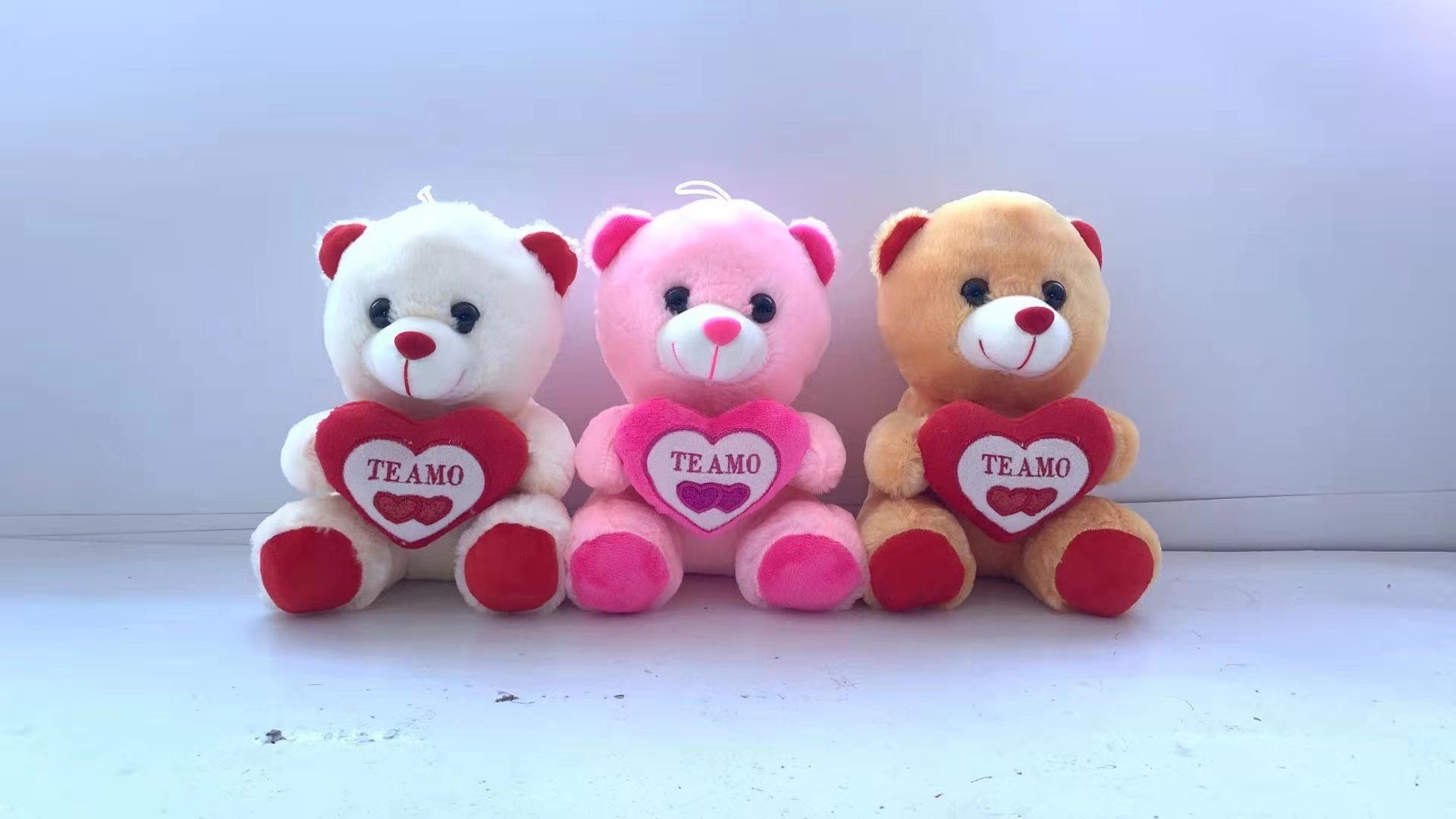 20cm小熊，多种颜色，多种款式毛绒玩具产品图