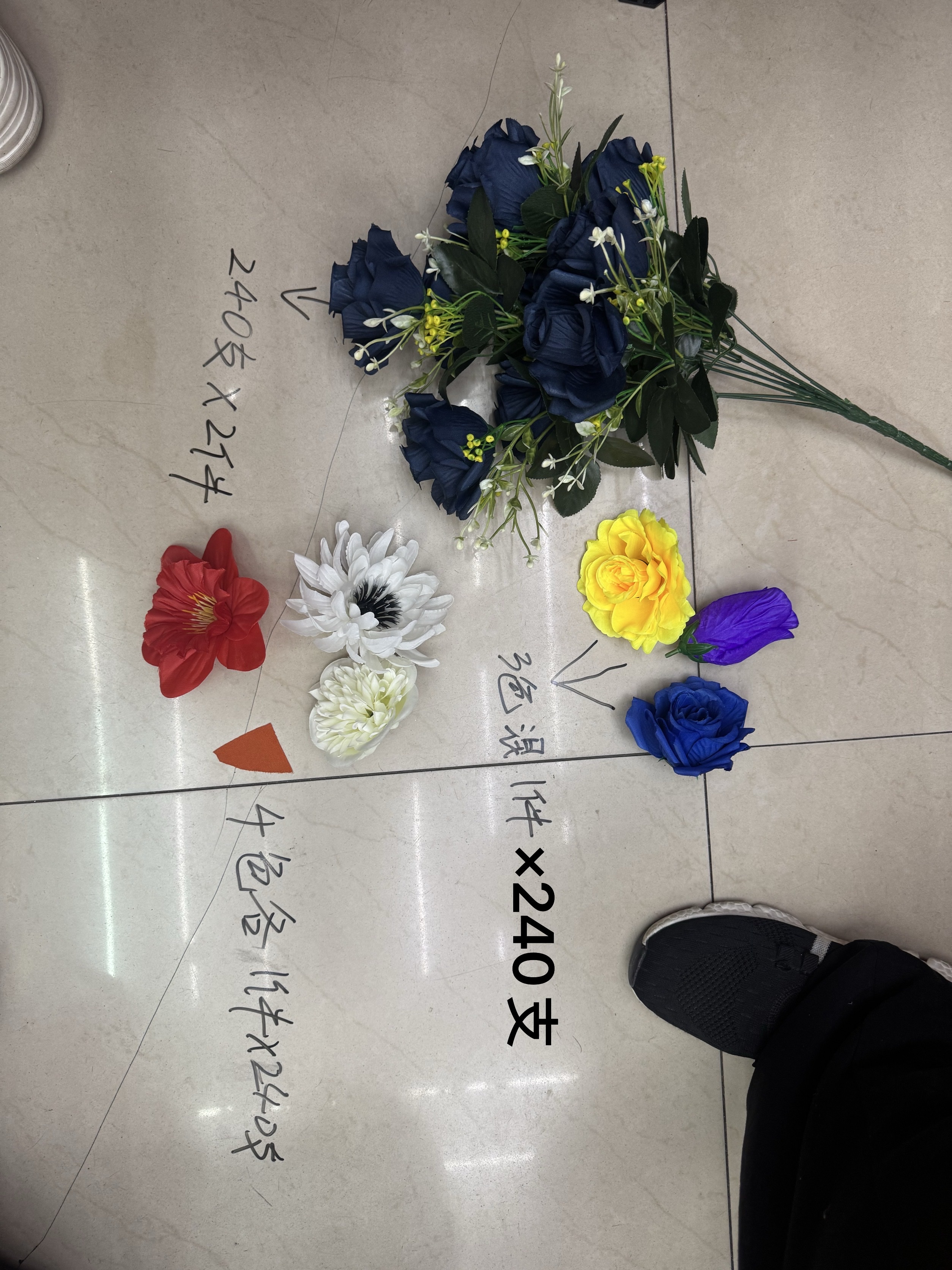 9头玫瑰国外墓碑仿真花小假花清明花精致摆件防腐防褪色细节图