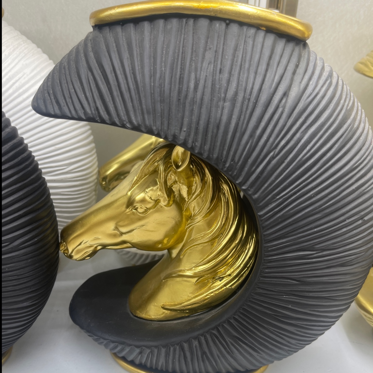 树脂工艺品手工彩绘摆件艺术家居装饰品创意礼品多款可选文玩装饰品