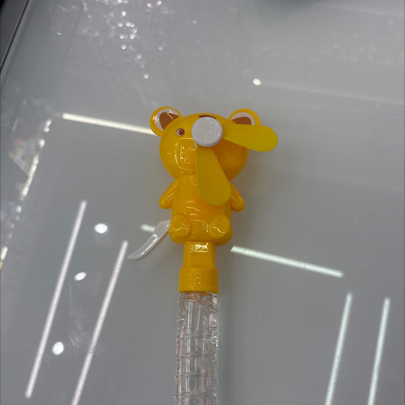 时尚流行熊造型设计儿童泡泡水手动风扇玩具详情图4