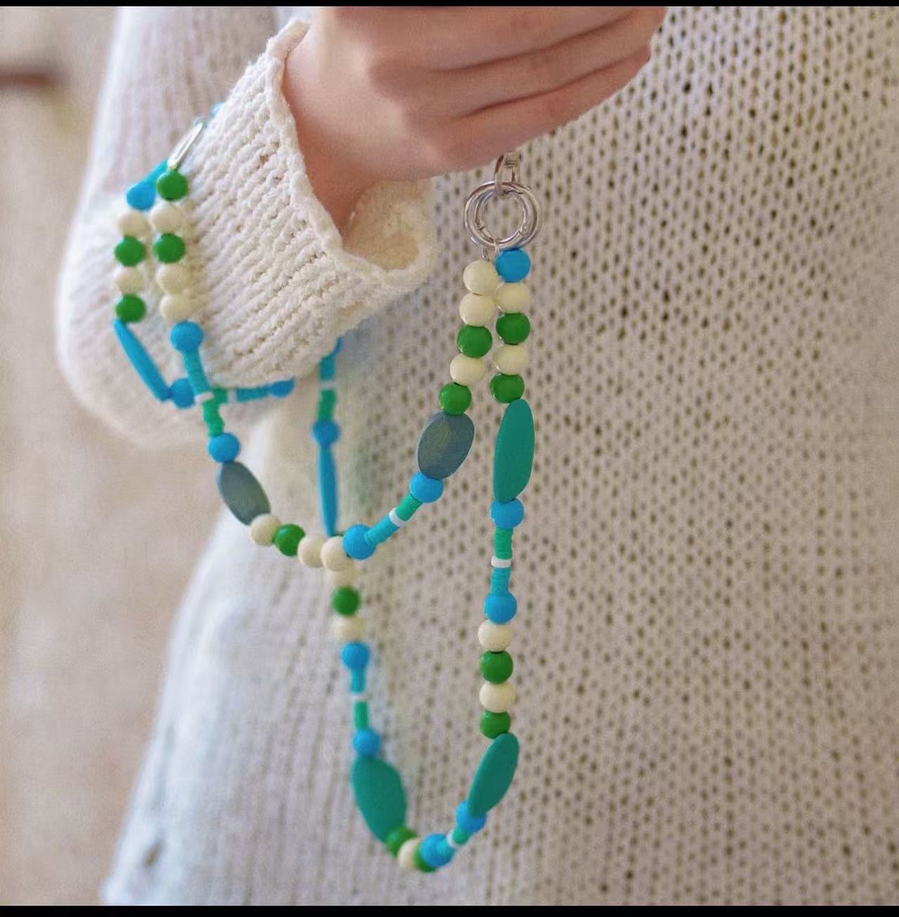 手机链斜挎手机链手机挂件包链珠子链多巴胺韩国东大门手机挂饰饰品饰品配件DIY