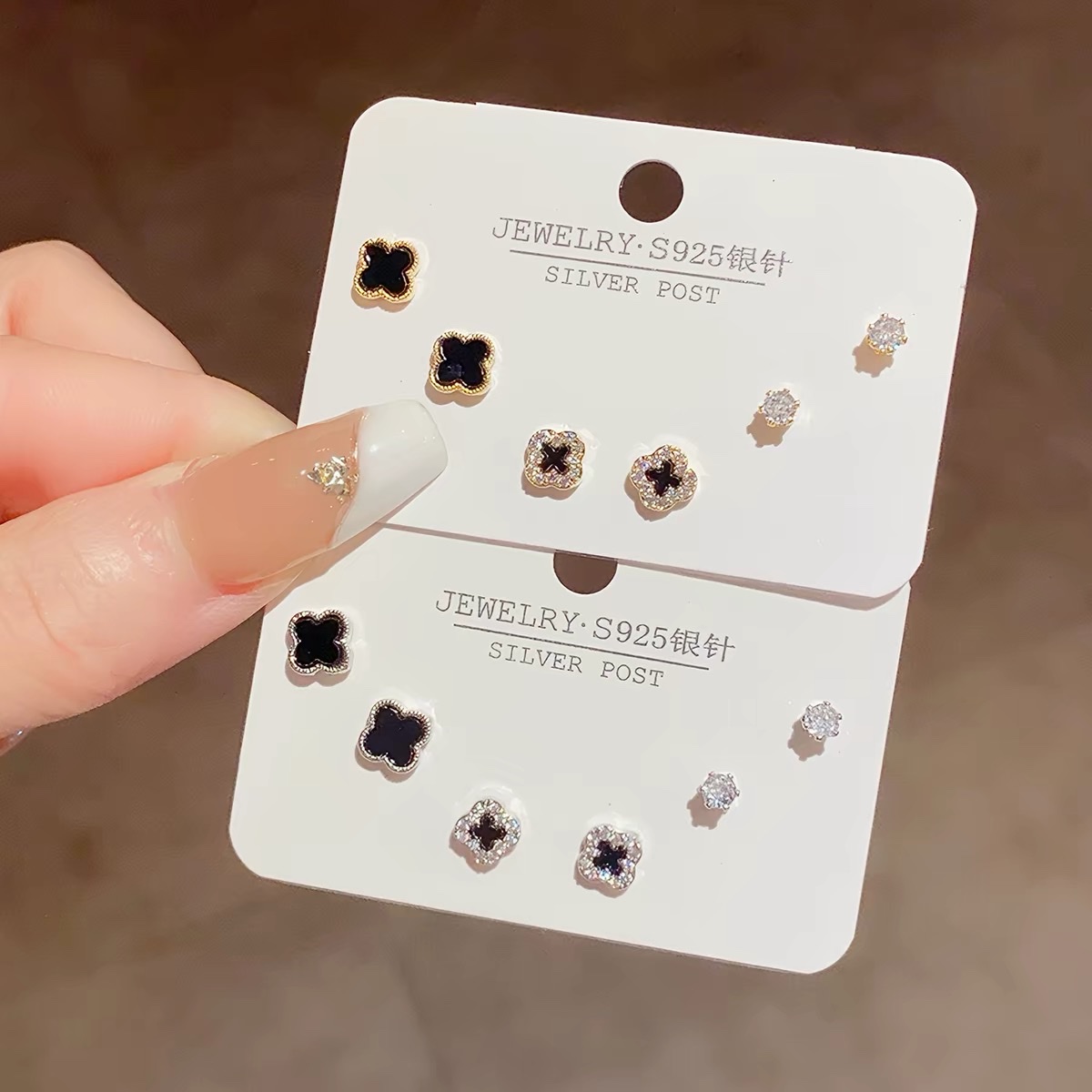 s925银针甜美小巧时尚微镶四叶花耳钉组合高级感可爱气质百搭耳环