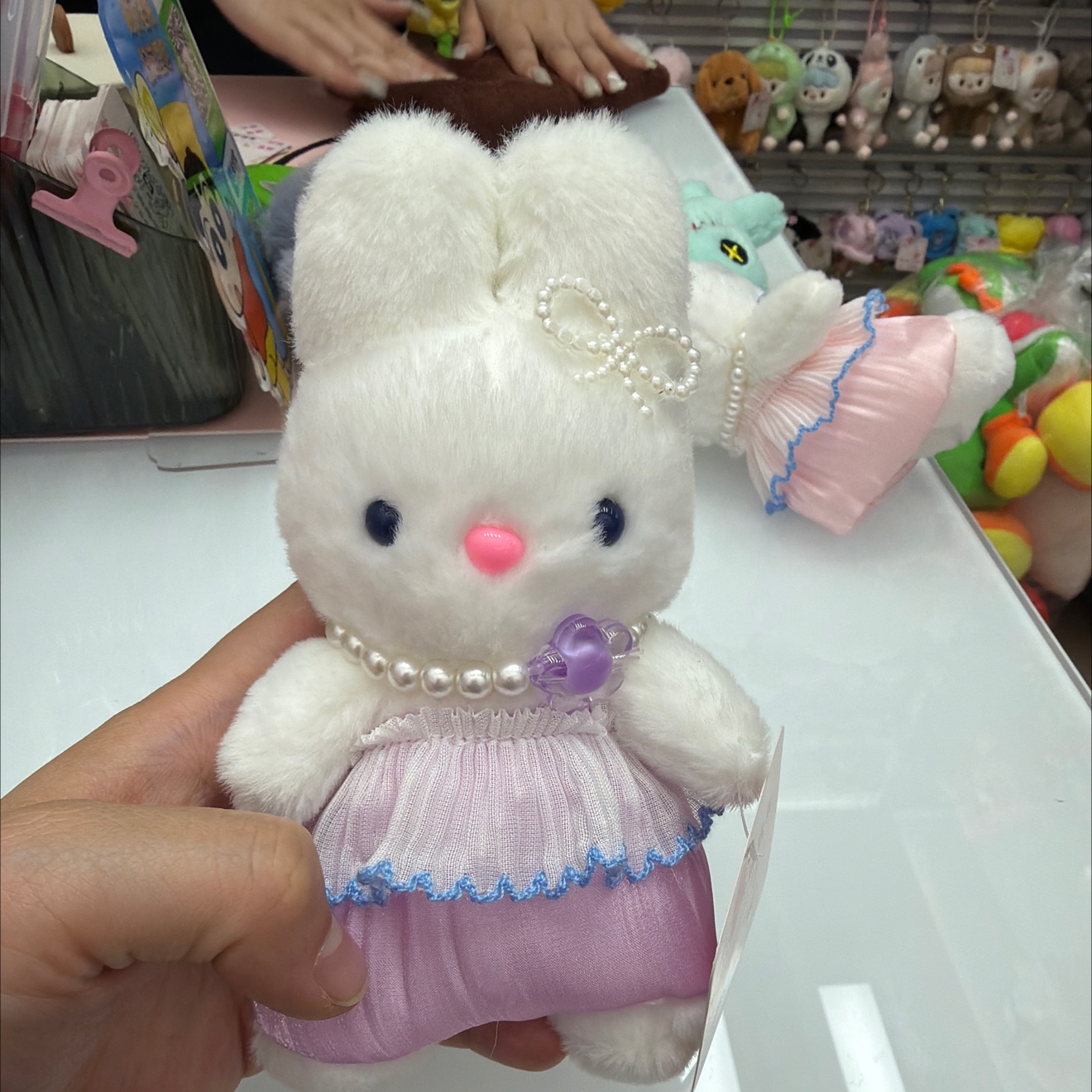 珍珠项链兔兔群毛绒挂件钥匙扣公仔挂件可爱小挂件居家装饰礼物毛绒挂件详情图3