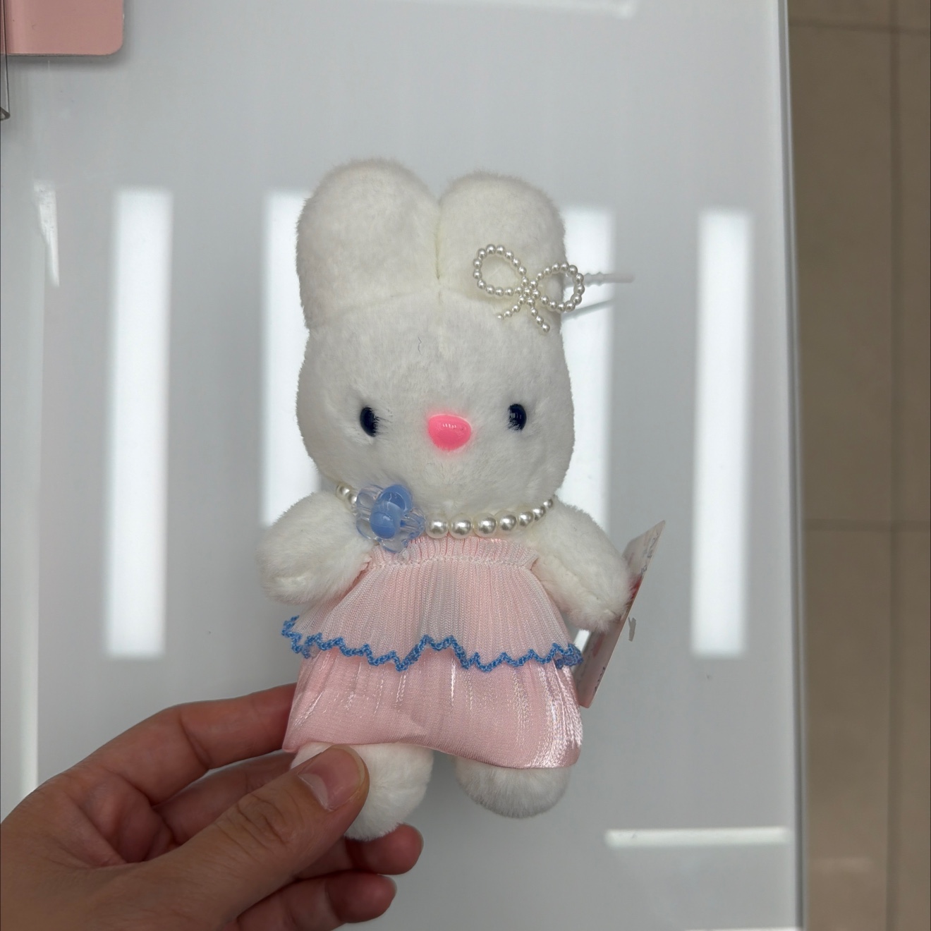 珍珠项链兔兔群毛绒挂件钥匙扣公仔挂件可爱小挂件居家装饰礼物毛绒挂件细节图