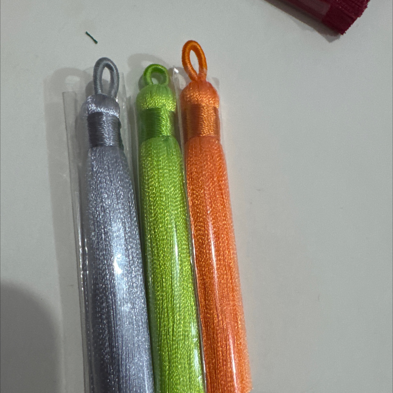 拉环流苏产品图