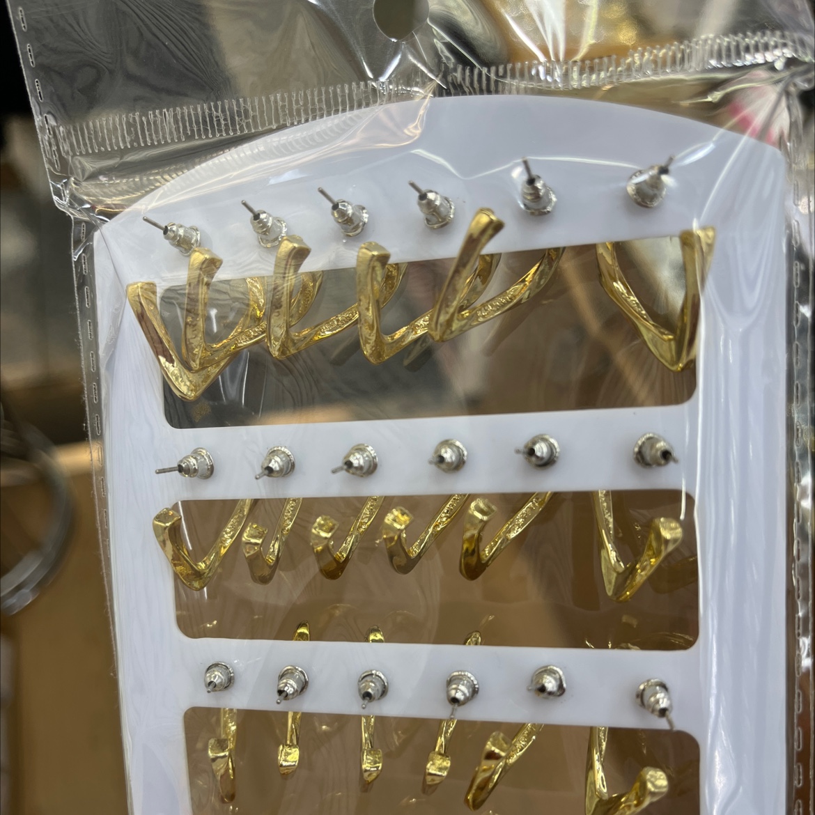 ccb四爪耳钉饰品打耳洞专用无过敏材质银饰耳钉饰品产品图