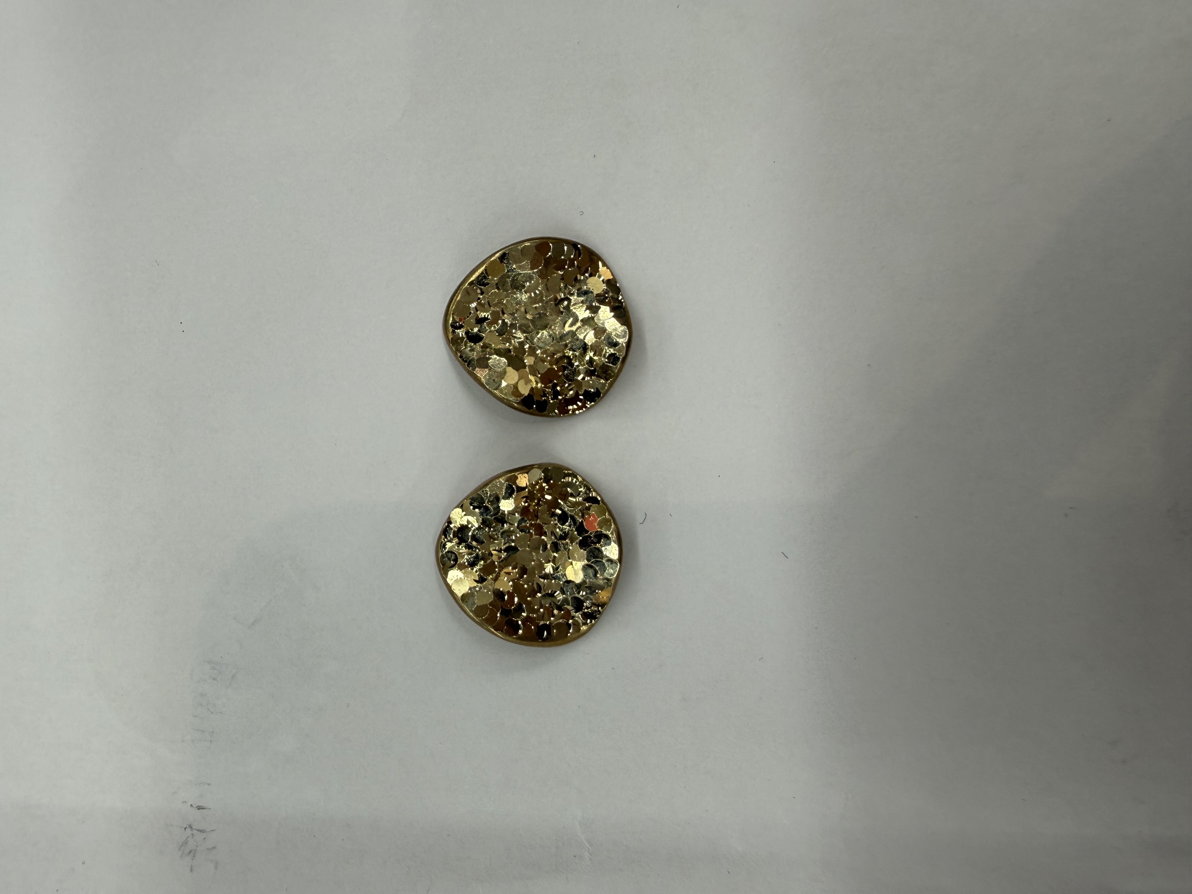 耳饰   圆波浪批碎碎冰 