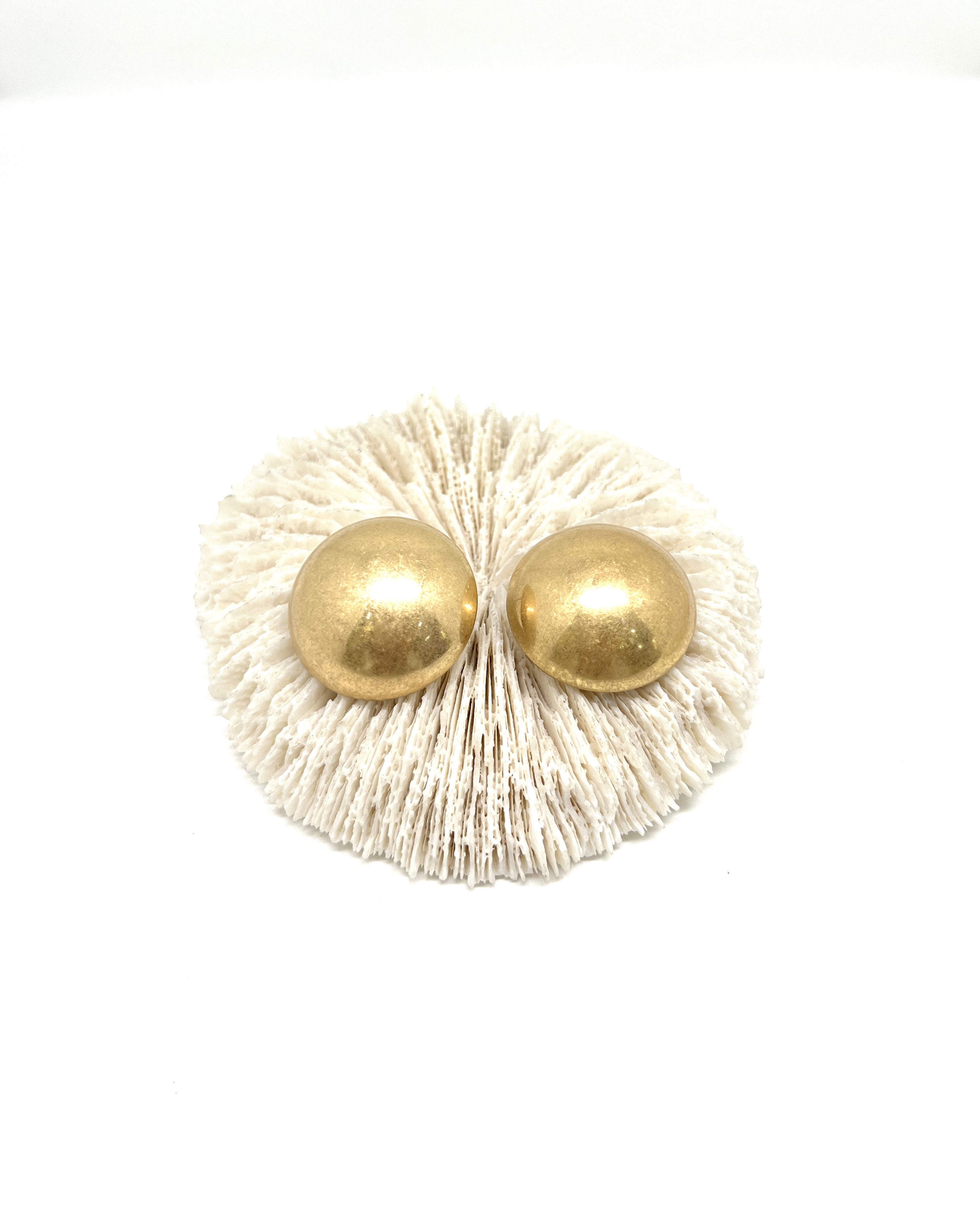 时尚饰品欧美夸张风格