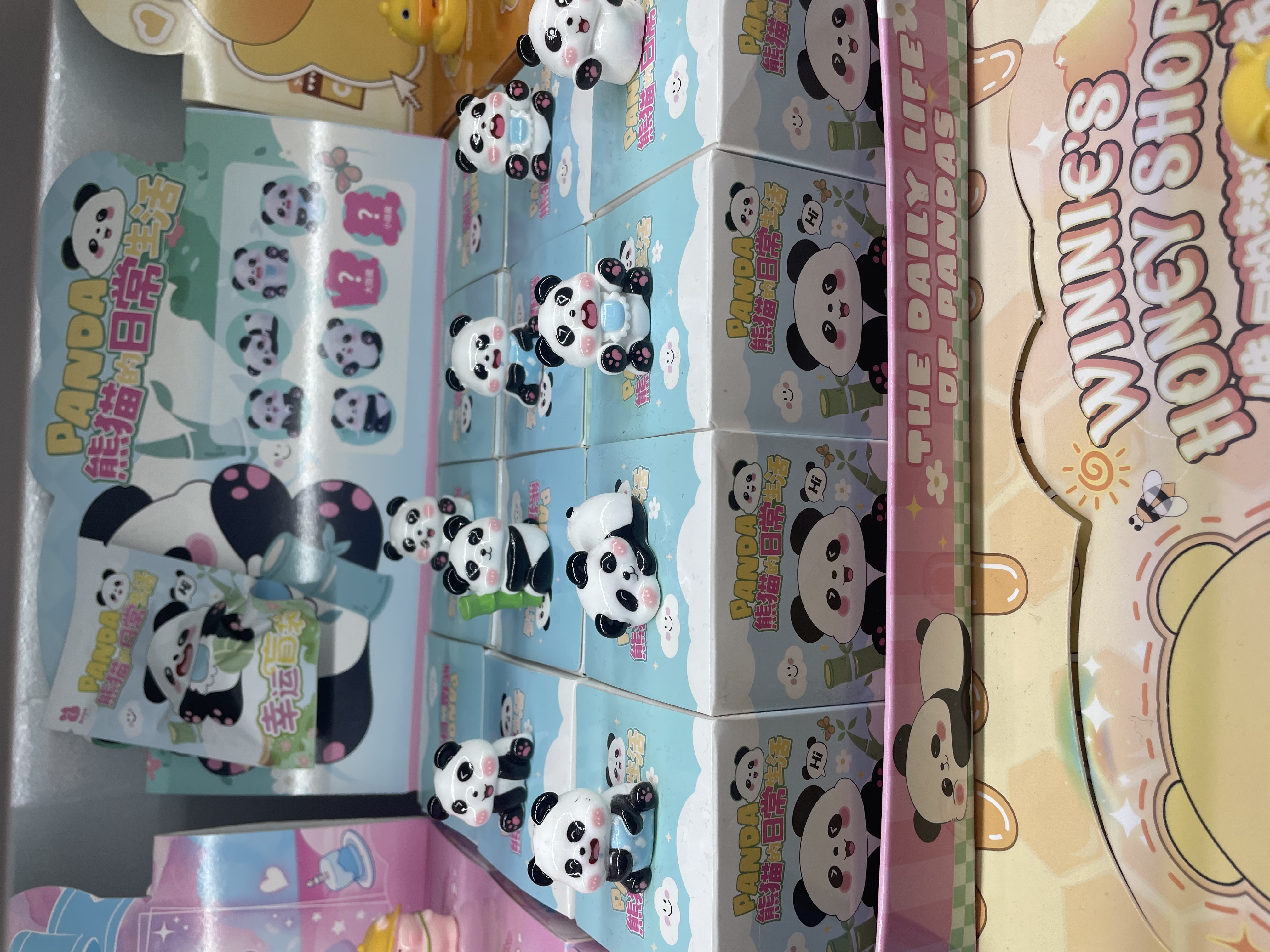 熊猫公仔树脂流水摆件小摆件冰箱贴公仔树脂创意装饰品详情图2