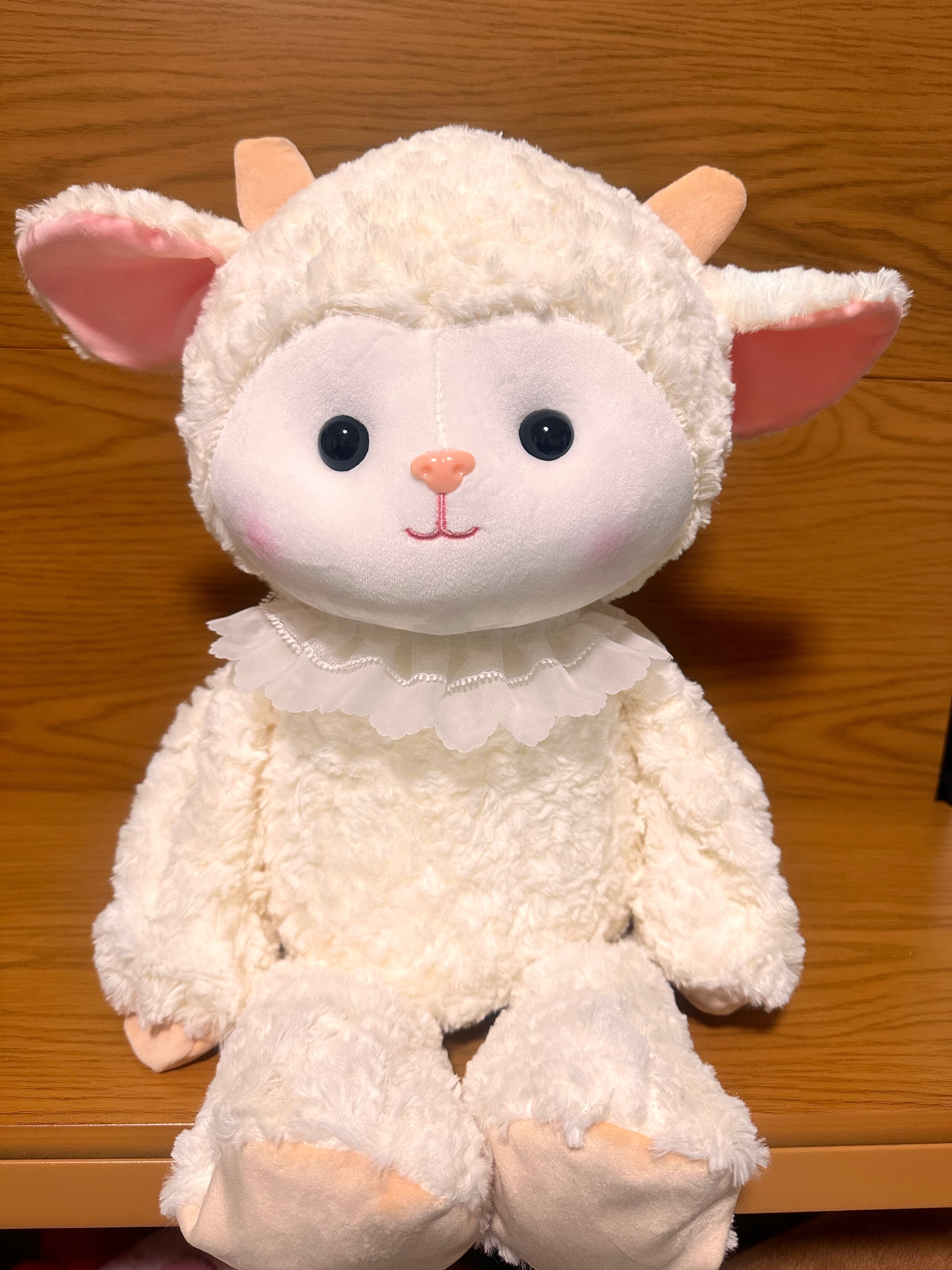 潮流玩偶定制毛绒玩具批发可爱卡通抱枕礼物