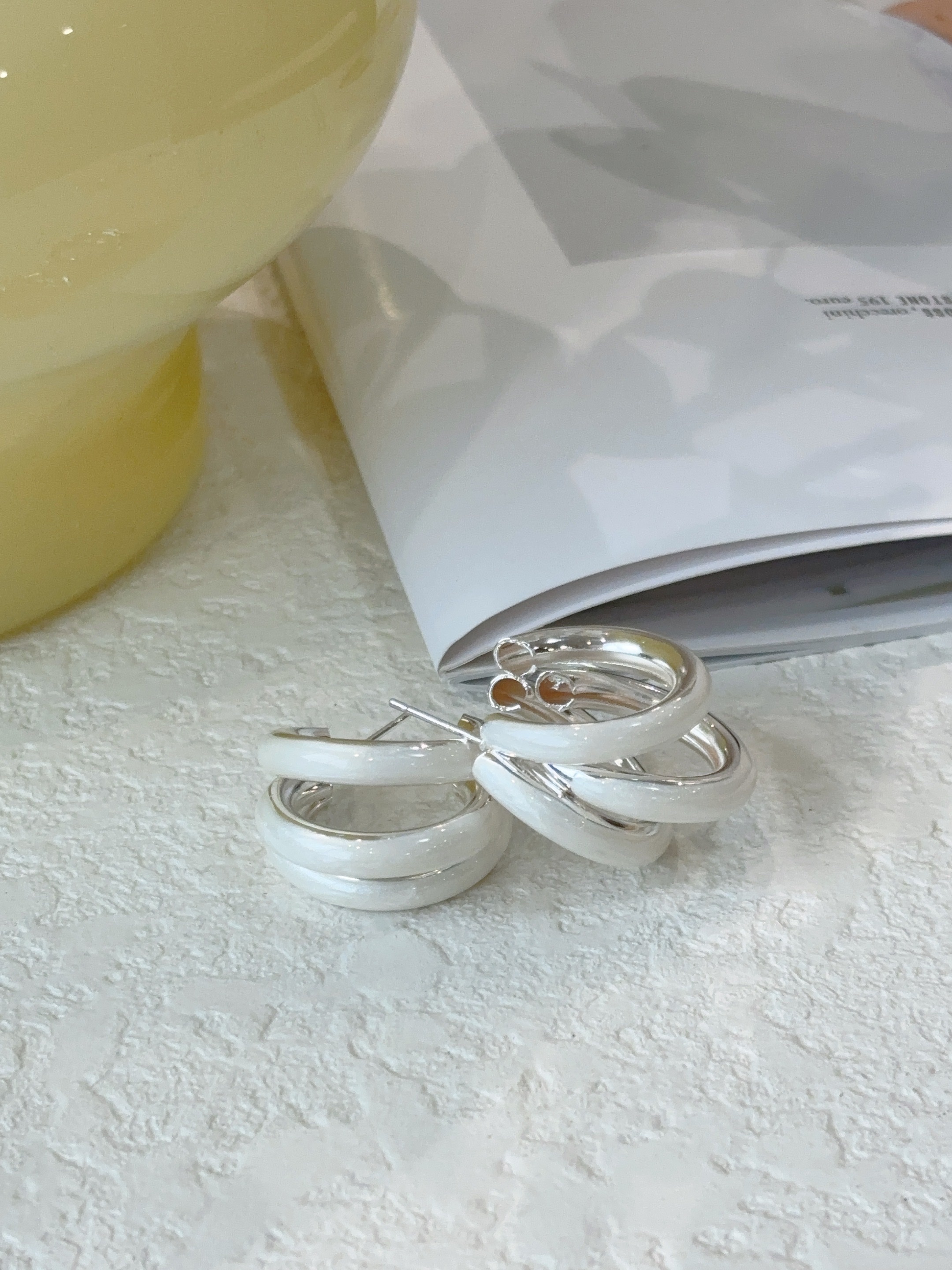 ccb四爪耳钉饰品打耳洞专用女款简约时尚小众设计详情图3