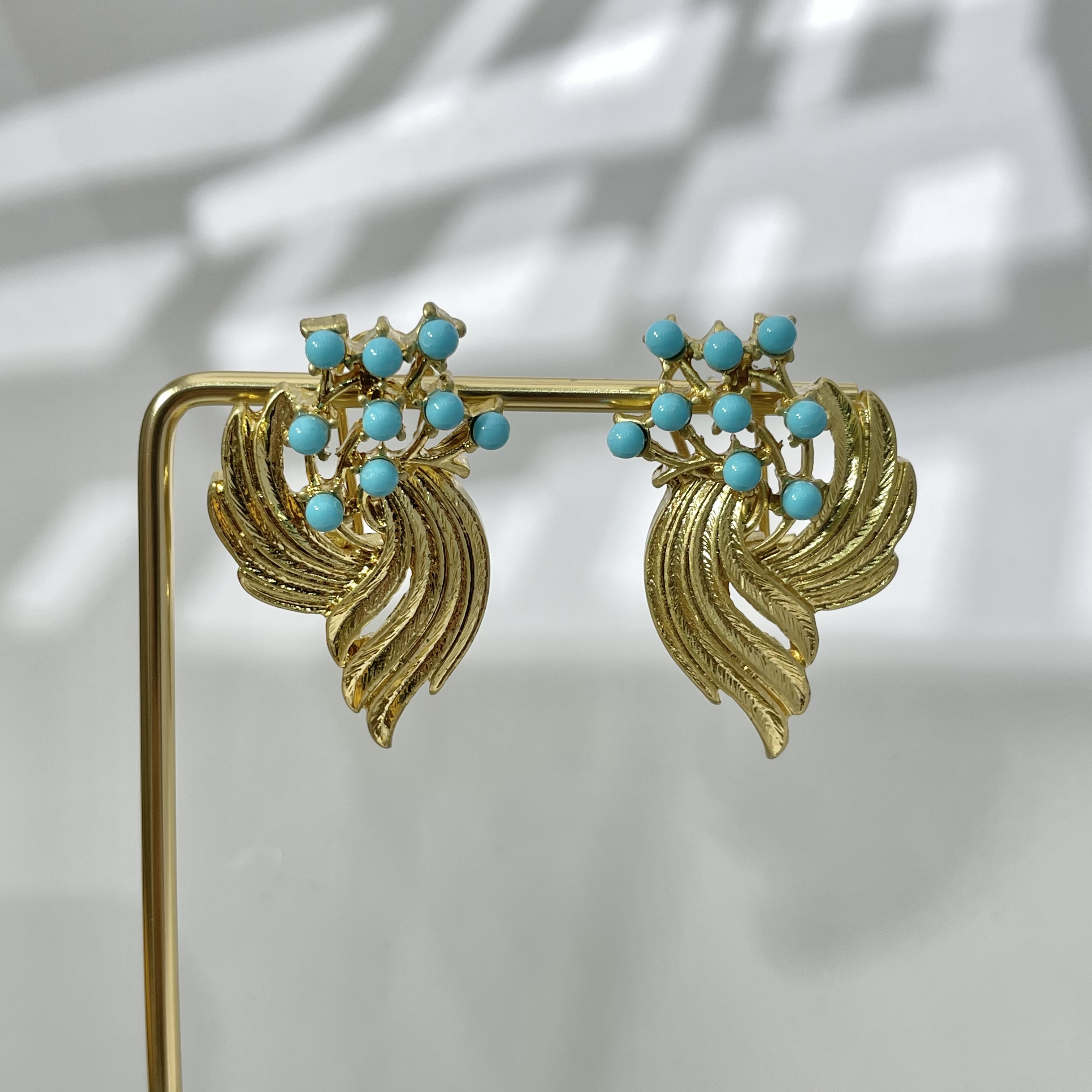 复古鎏金羽毛绿松石耳环 小众植物花卉耳饰 轻奢中古风饰品批发