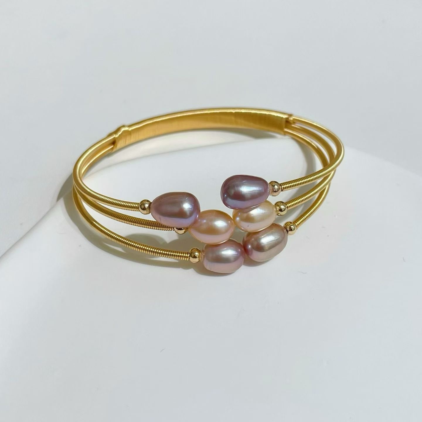 天然淡水珍珠手镯女款轻奢时尚气质高级感手环简约小众