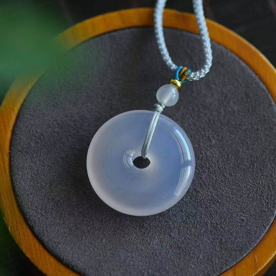 天然高冰荔枝冻平安扣吊坠女款冰种白玉髓项链挂件新款配绳子玉佩细节图