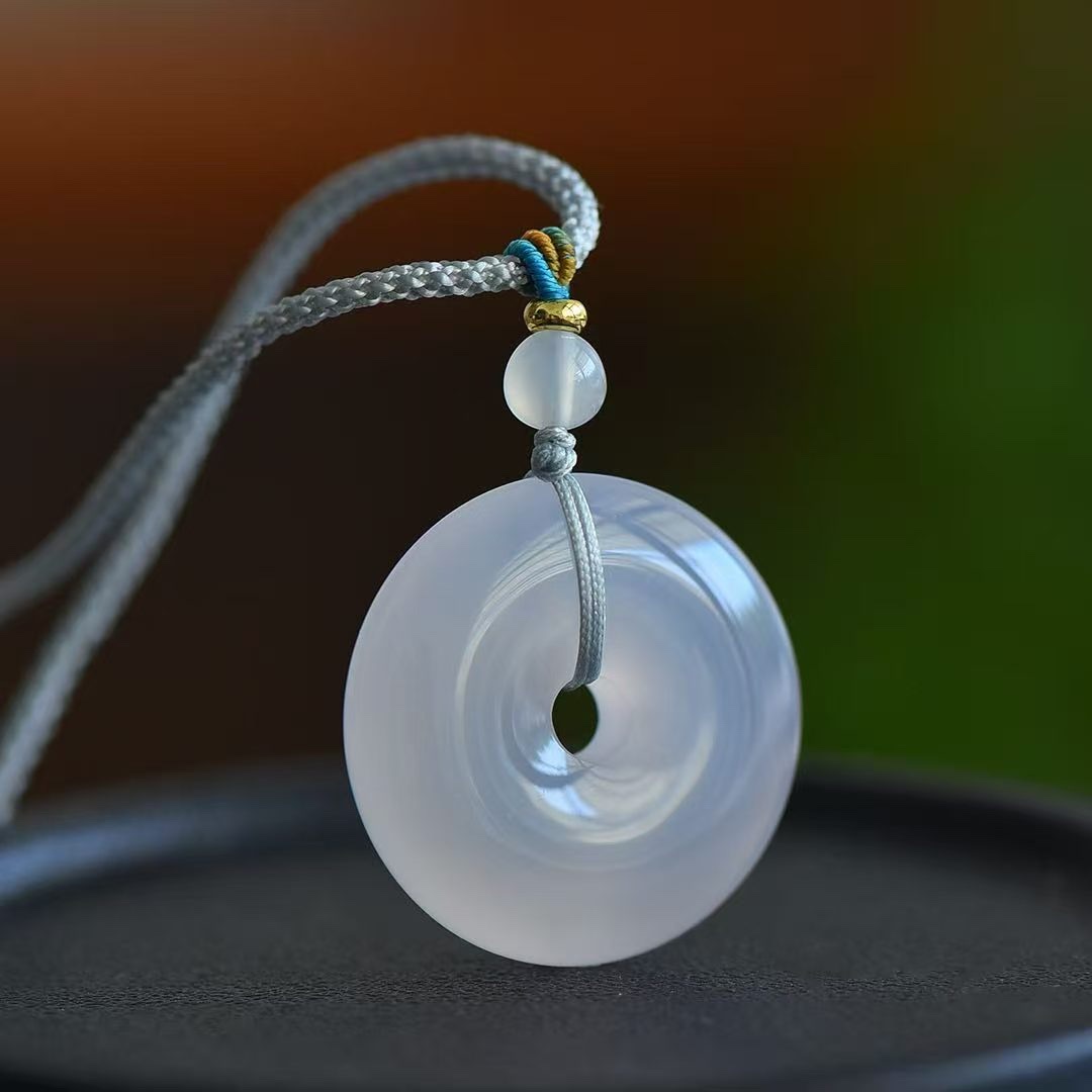 天然高冰荔枝冻平安扣吊坠女款冰种白玉髓项链挂件新款配绳子玉佩产品图